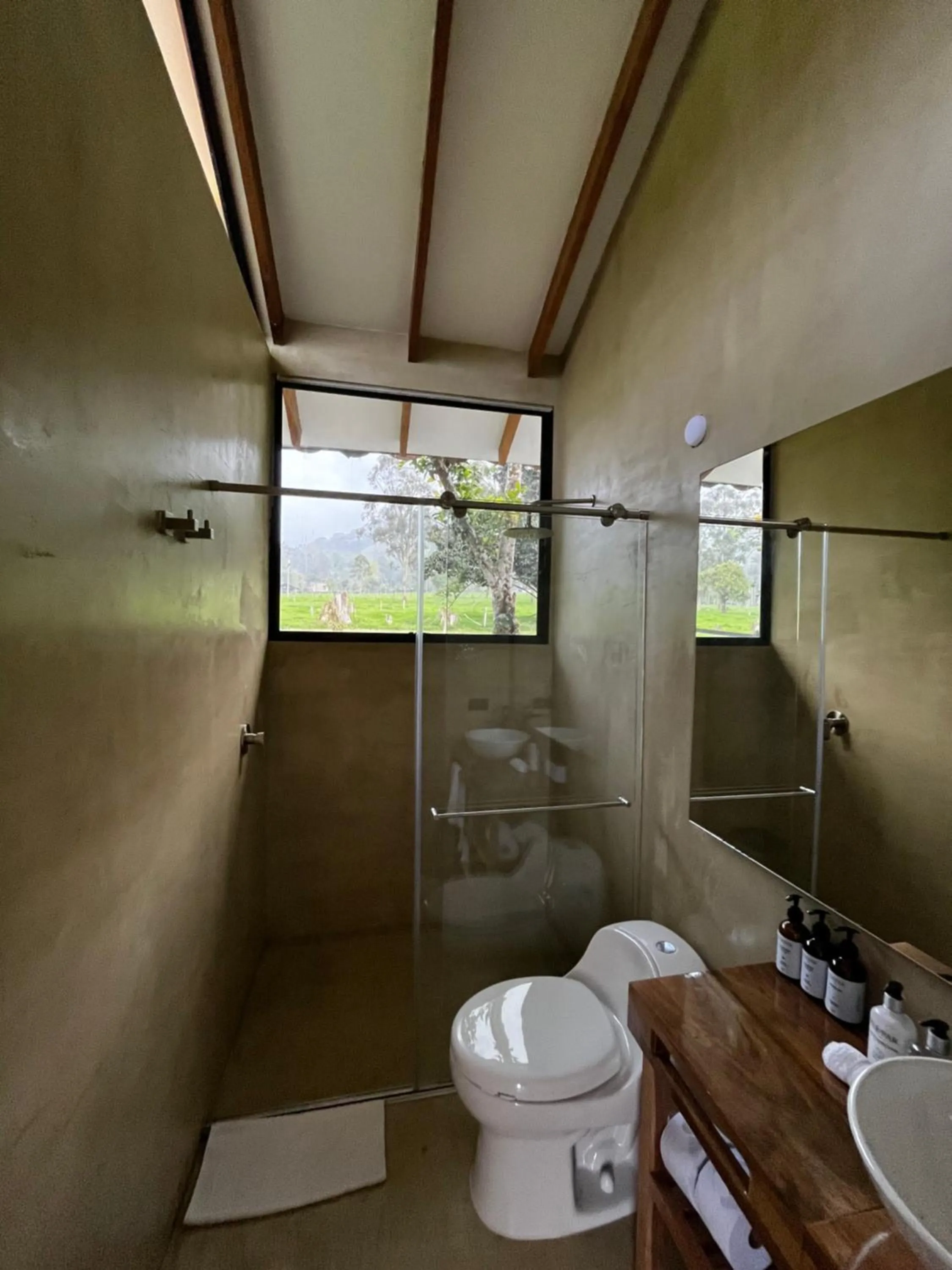 Bathroom in La Cabaña Ecohotel - Valle del Cocora