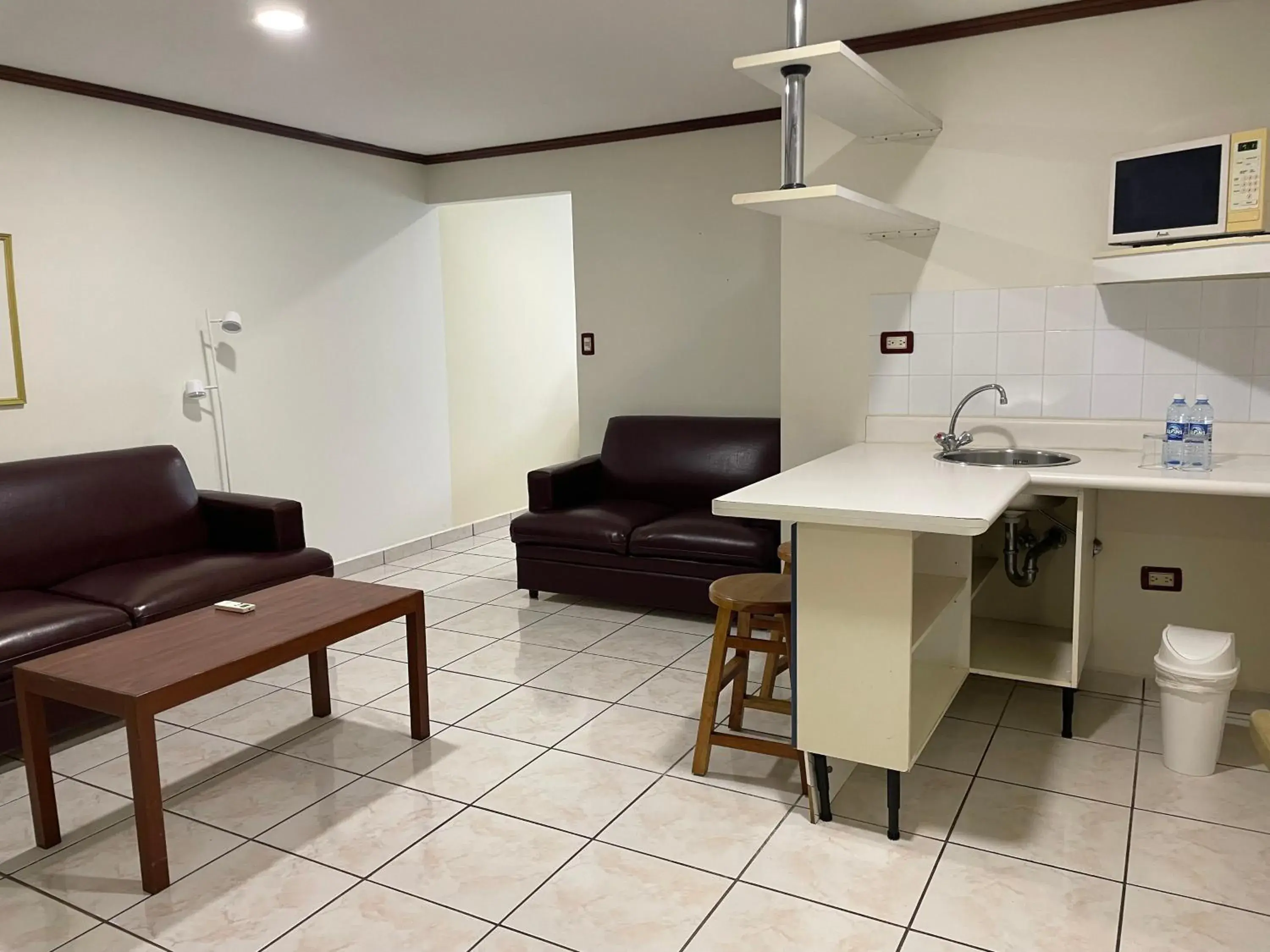 One-Bedroom Suite - single occupancy in Hotel Gardenia Inn One-Bedroom Suite - single occupancy in Hotel Gardenia Inn