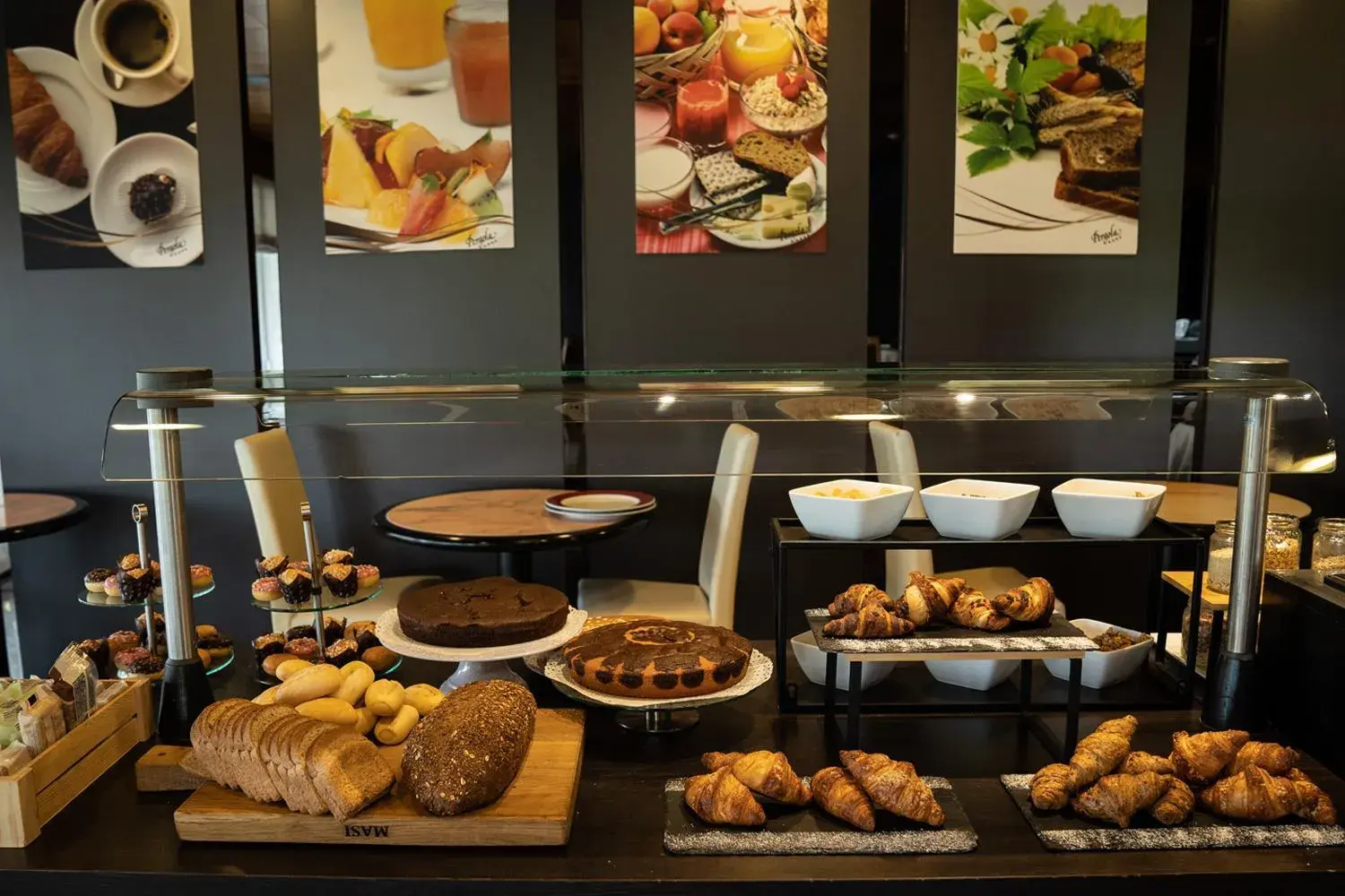 Breakfast in Hotel Pergola Breakfast in Hotel Pergola