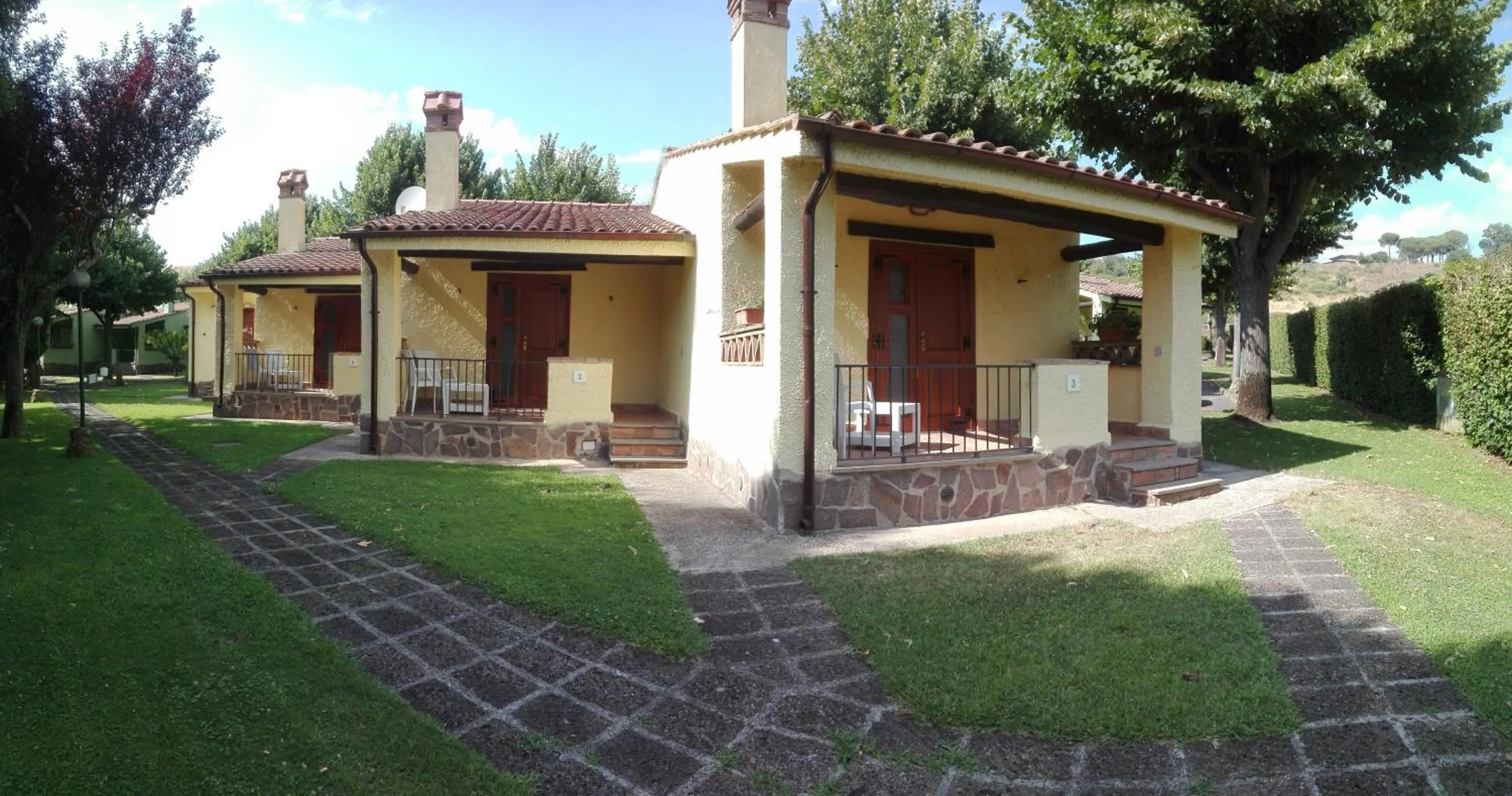 Garden view in Hotel Il Casale