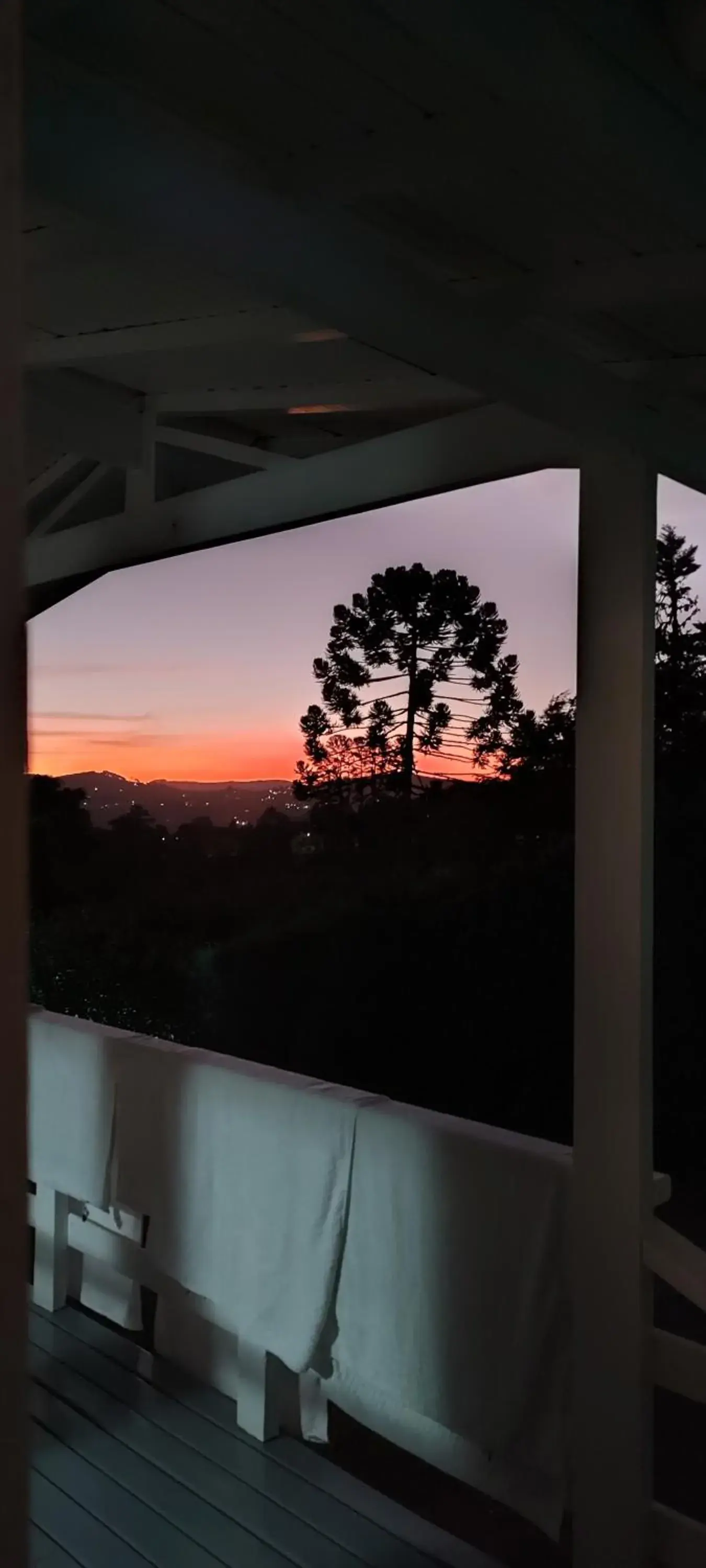 Casa anexa no Alto do Capivari Casa anexa no Alto do Capivari