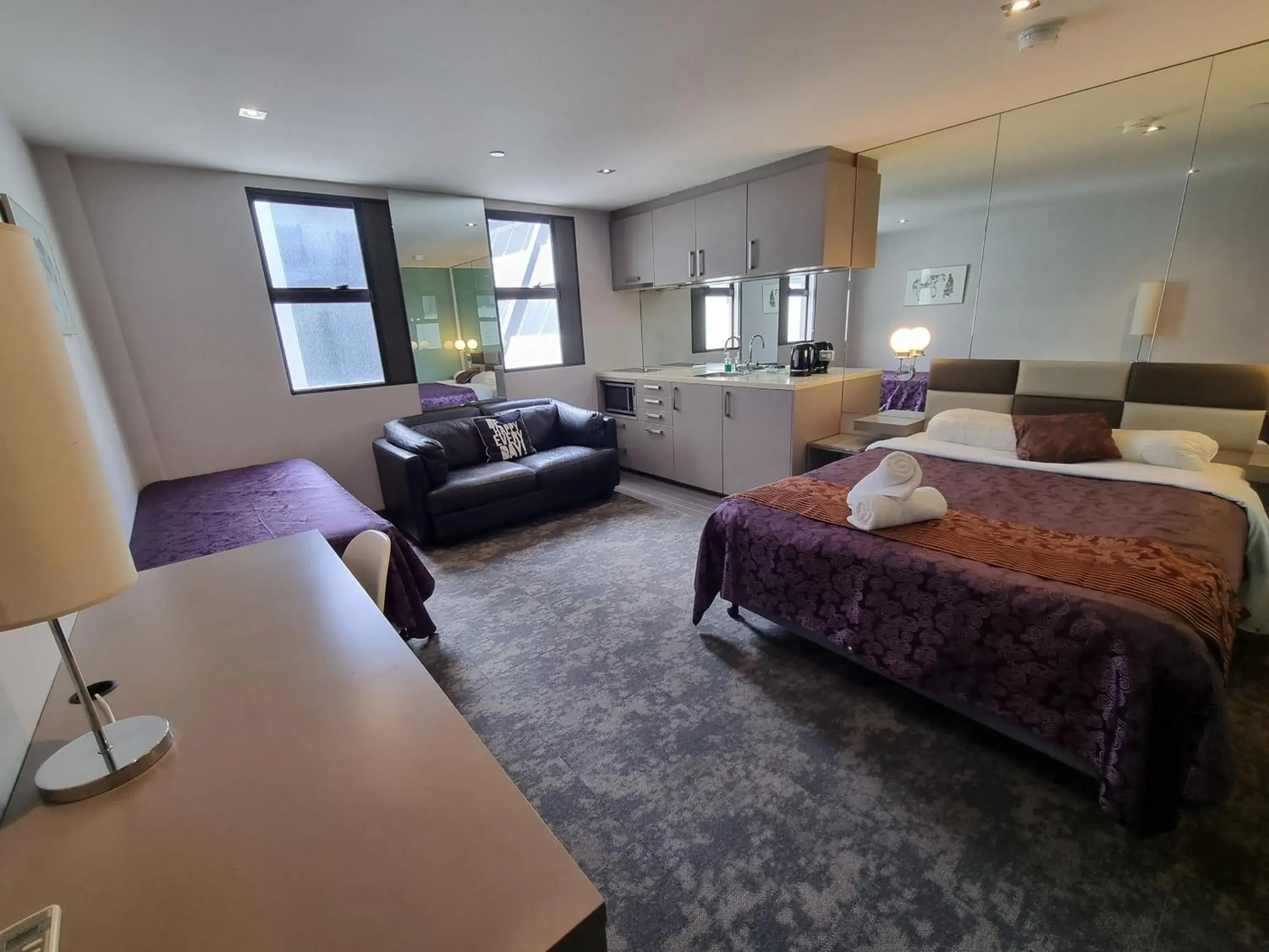 Photo of the whole room, Bed in Melbourne ViVo Photo of the whole room, Bed in Melbourne ViVo