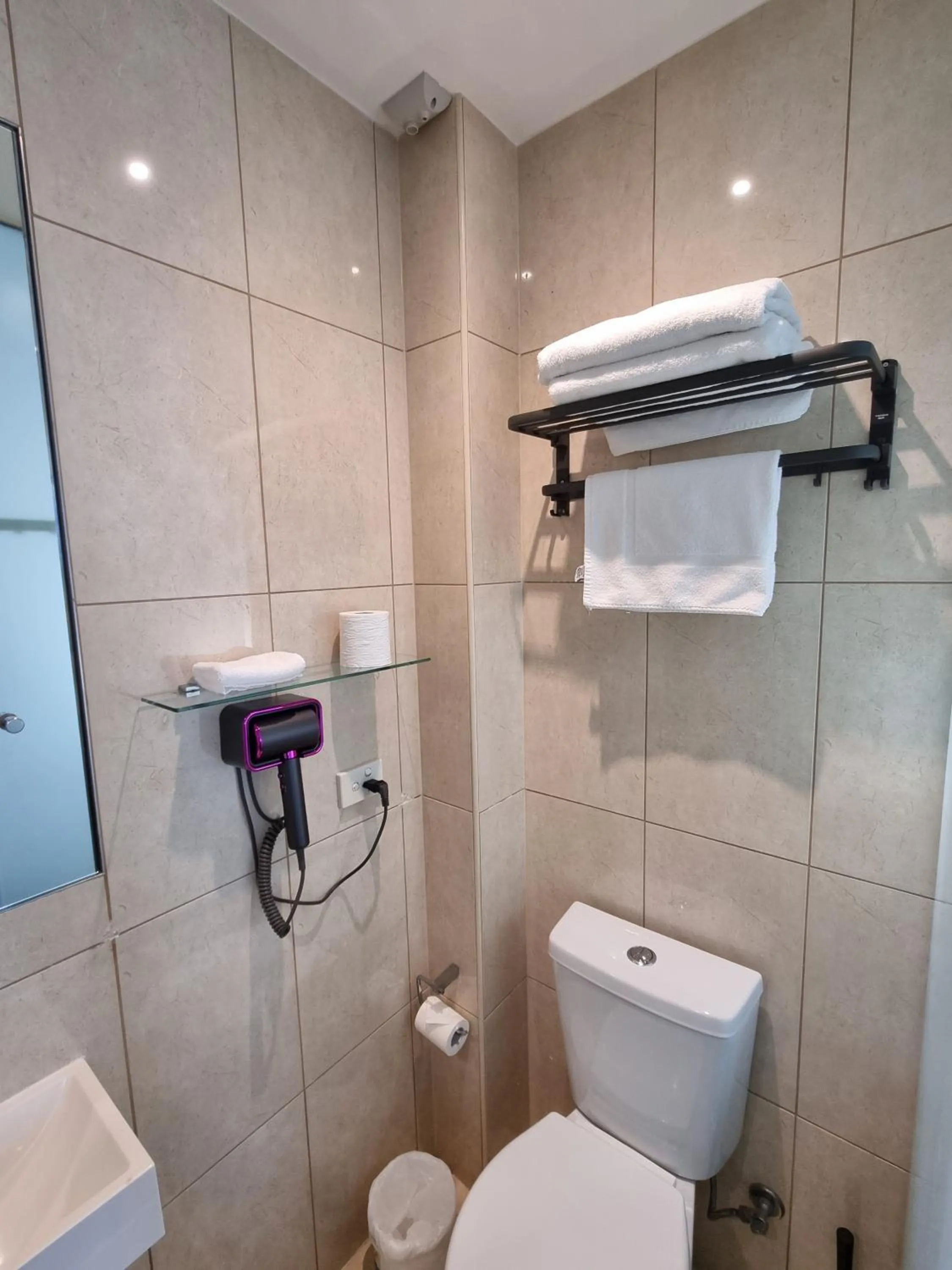 Bathroom in Melbourne ViVo