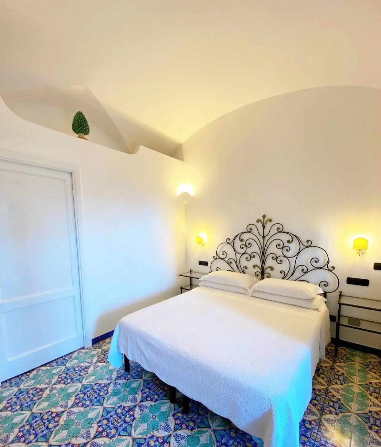 Bedroom, Bed in La Caravella di Positano - Relais, Beach & Residences Bedroom, Bed in La Caravella di Positano - Relais, Beach & Residences