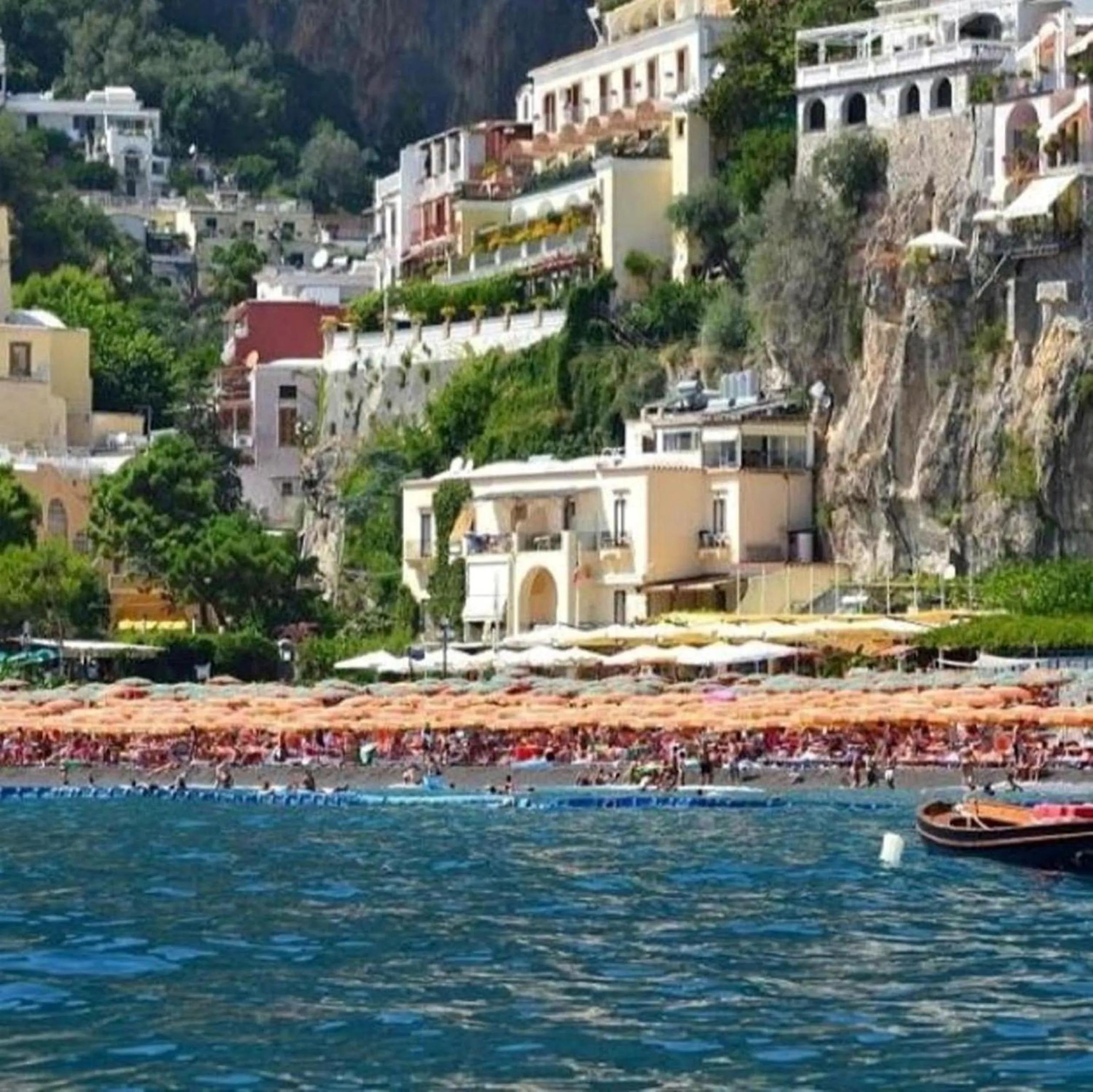 Bird's eye view in La Caravella di Positano - Relais, Beach & Residences