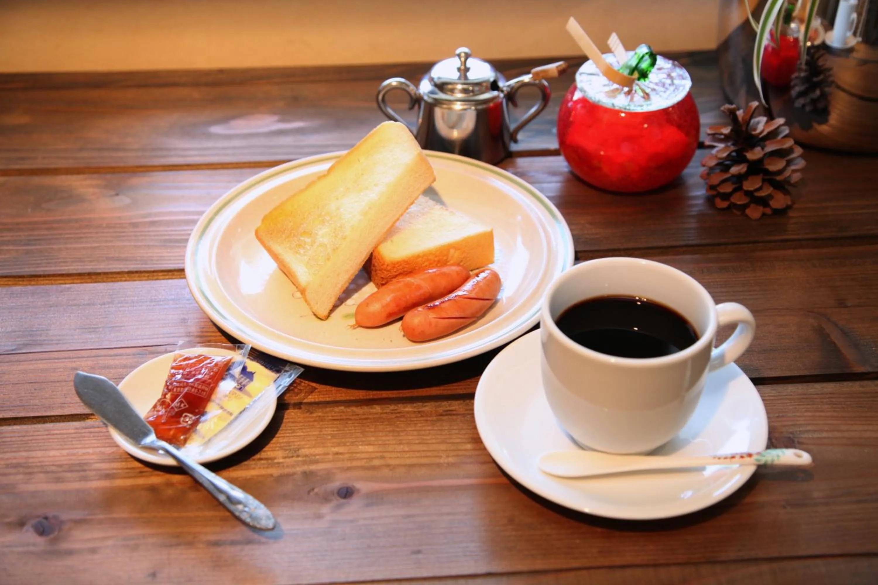 American breakfast in Fujiyama Base