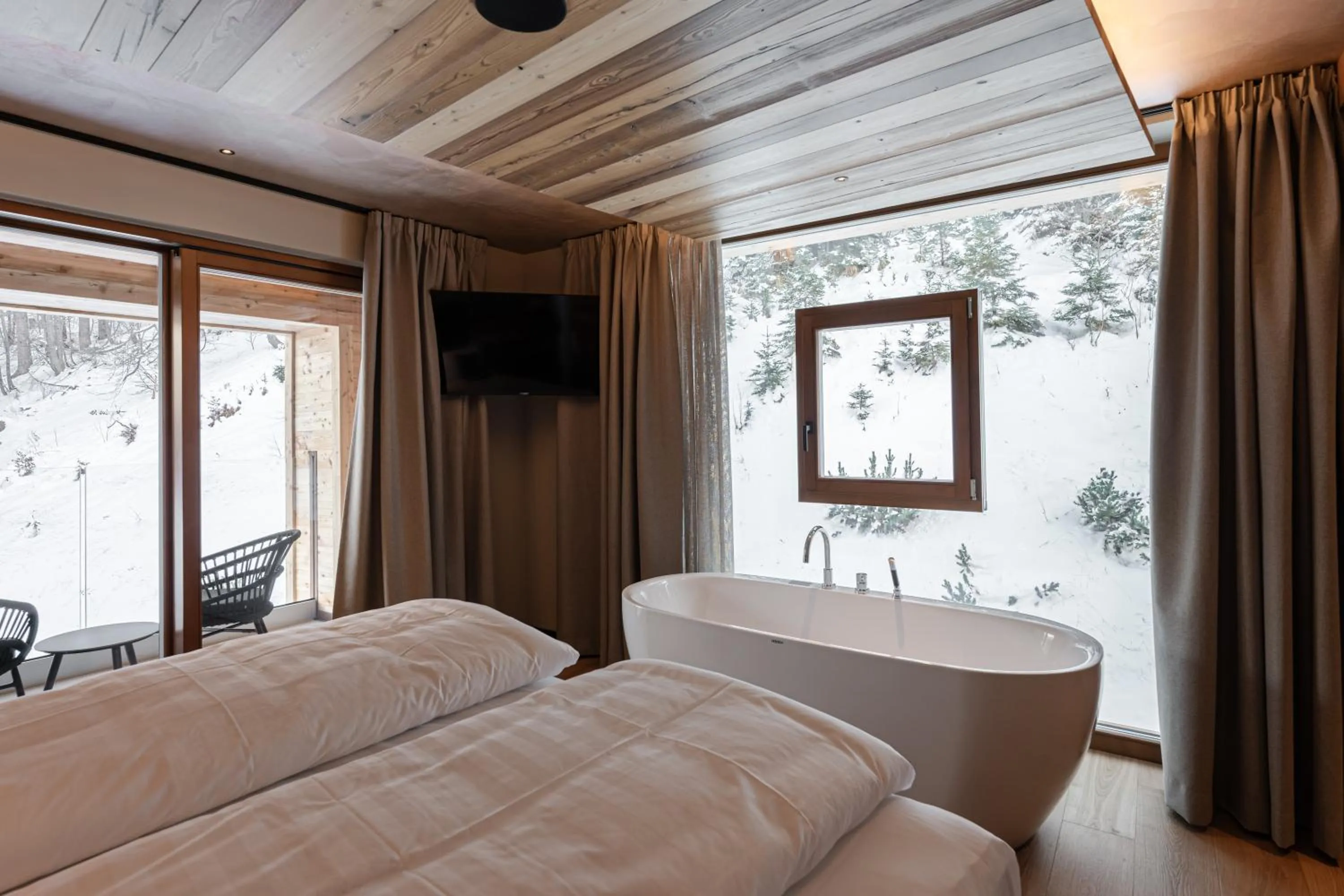 Bedroom, Bed in Cerana Relax Hotel