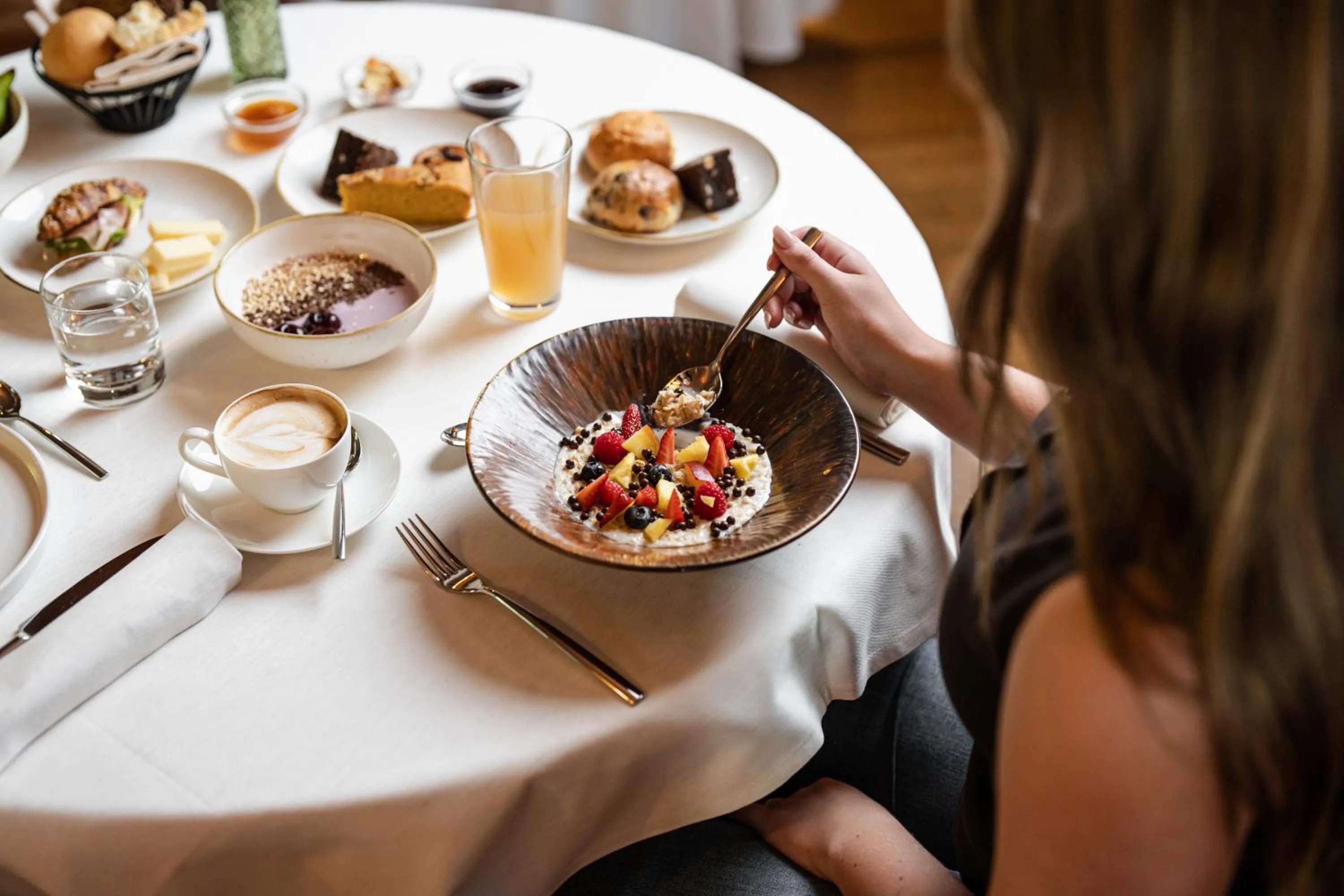 Restaurant/places to eat in Cerana Relax Hotel