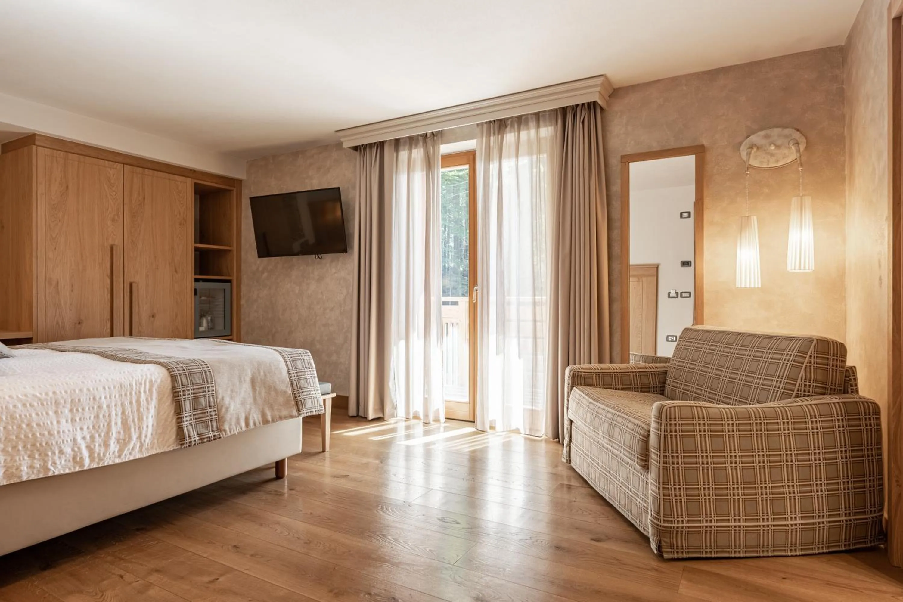 Bedroom, Bed in Cerana Relax Hotel