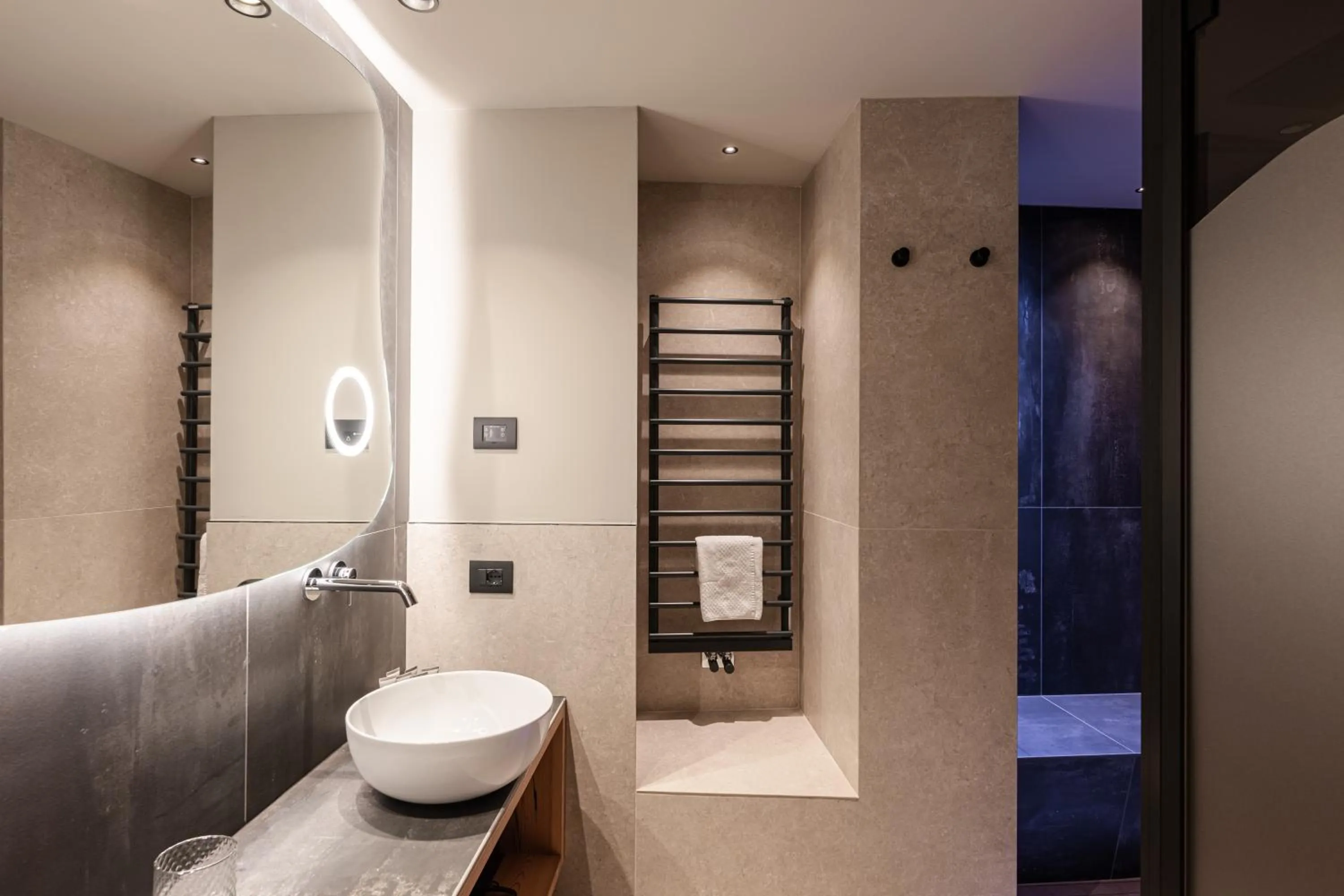 Shower in Cerana Relax Hotel