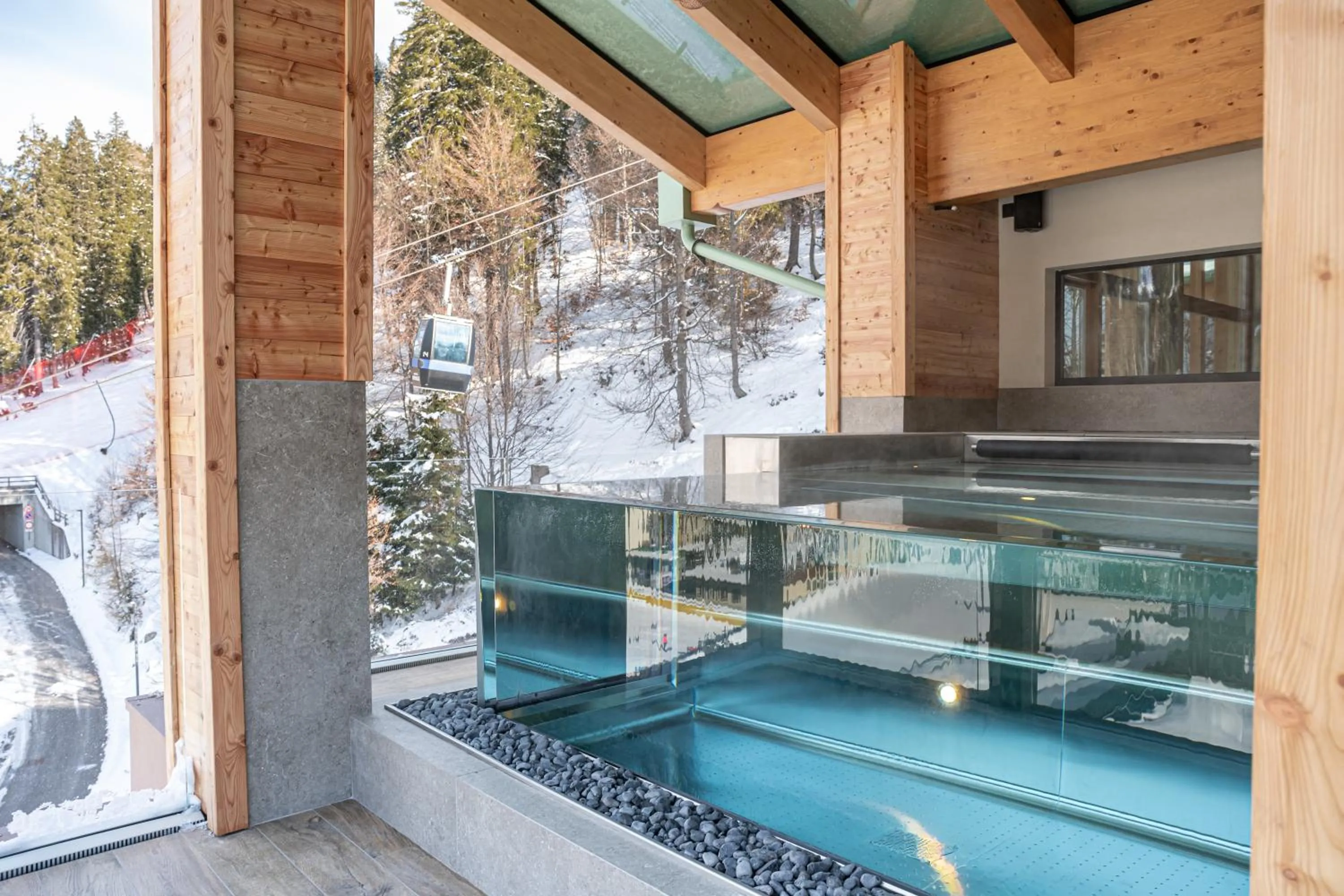 Swimming pool in Cerana Relax Hotel