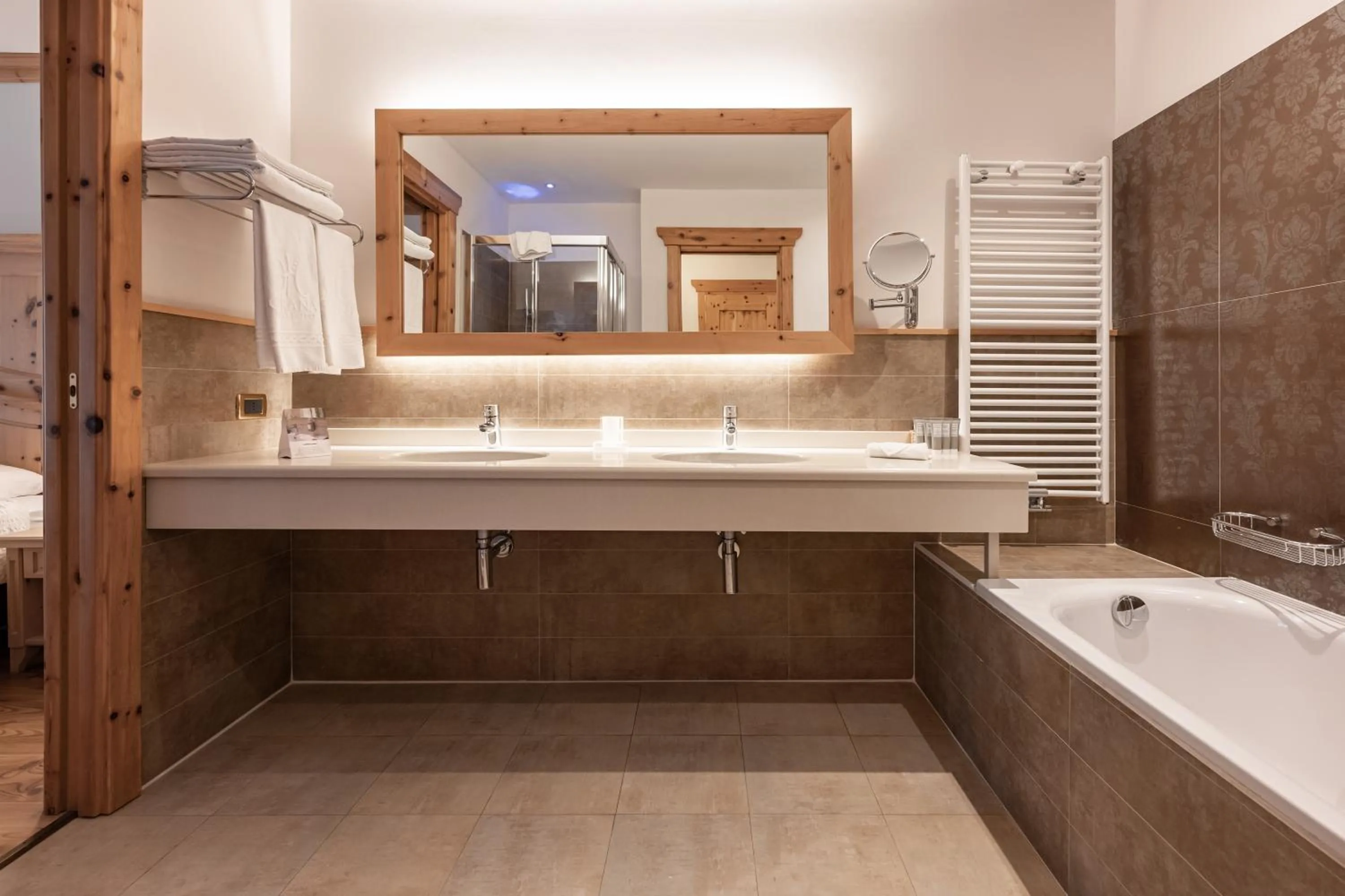 Bathroom in Cerana Relax Hotel