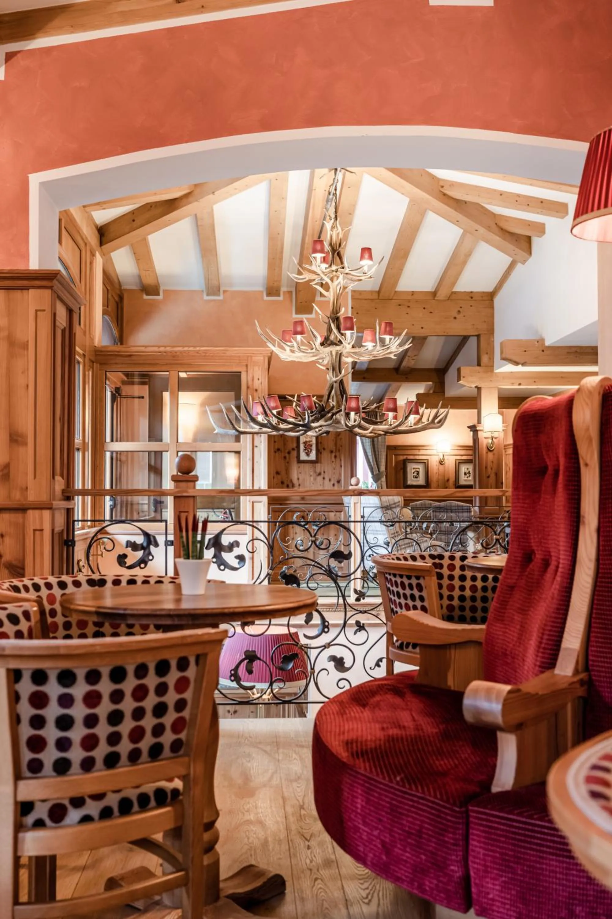 Entertainment in Cerana Relax Hotel