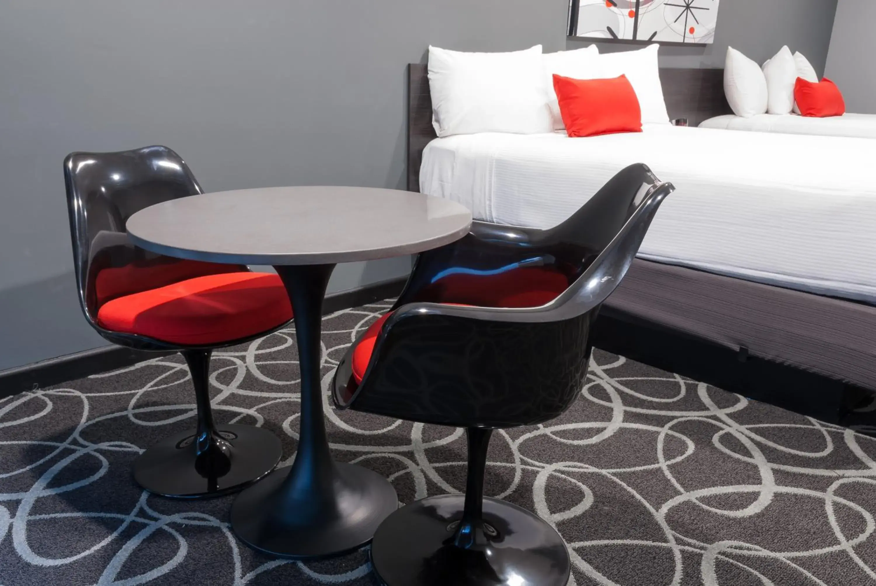 Living room, Bed in Astro Pasadena Hotel Living room, Bed in Astro Pasadena Hotel