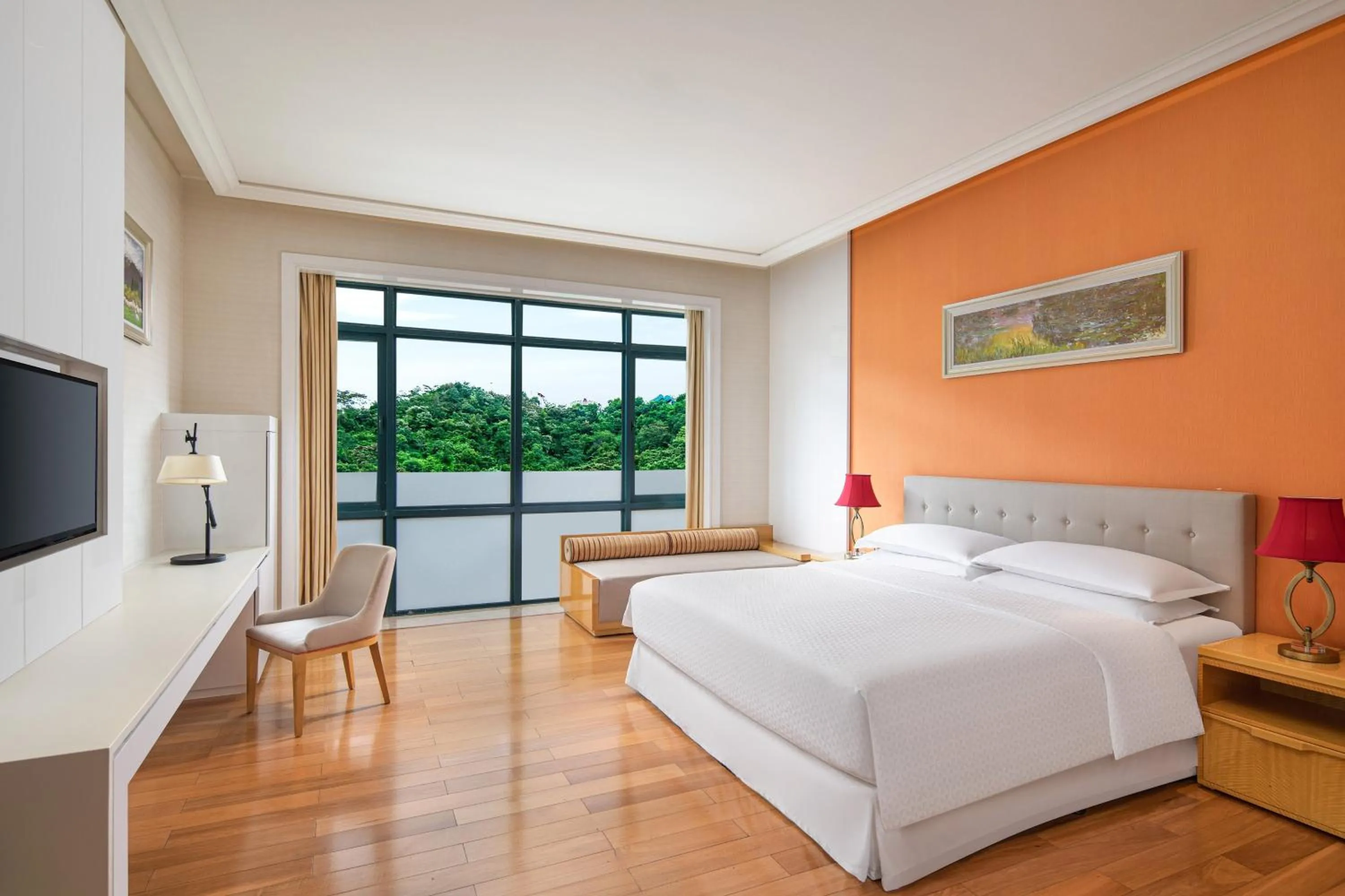 Photo of the whole room, Bed in Four Points by Sheraton Heyuan Resort