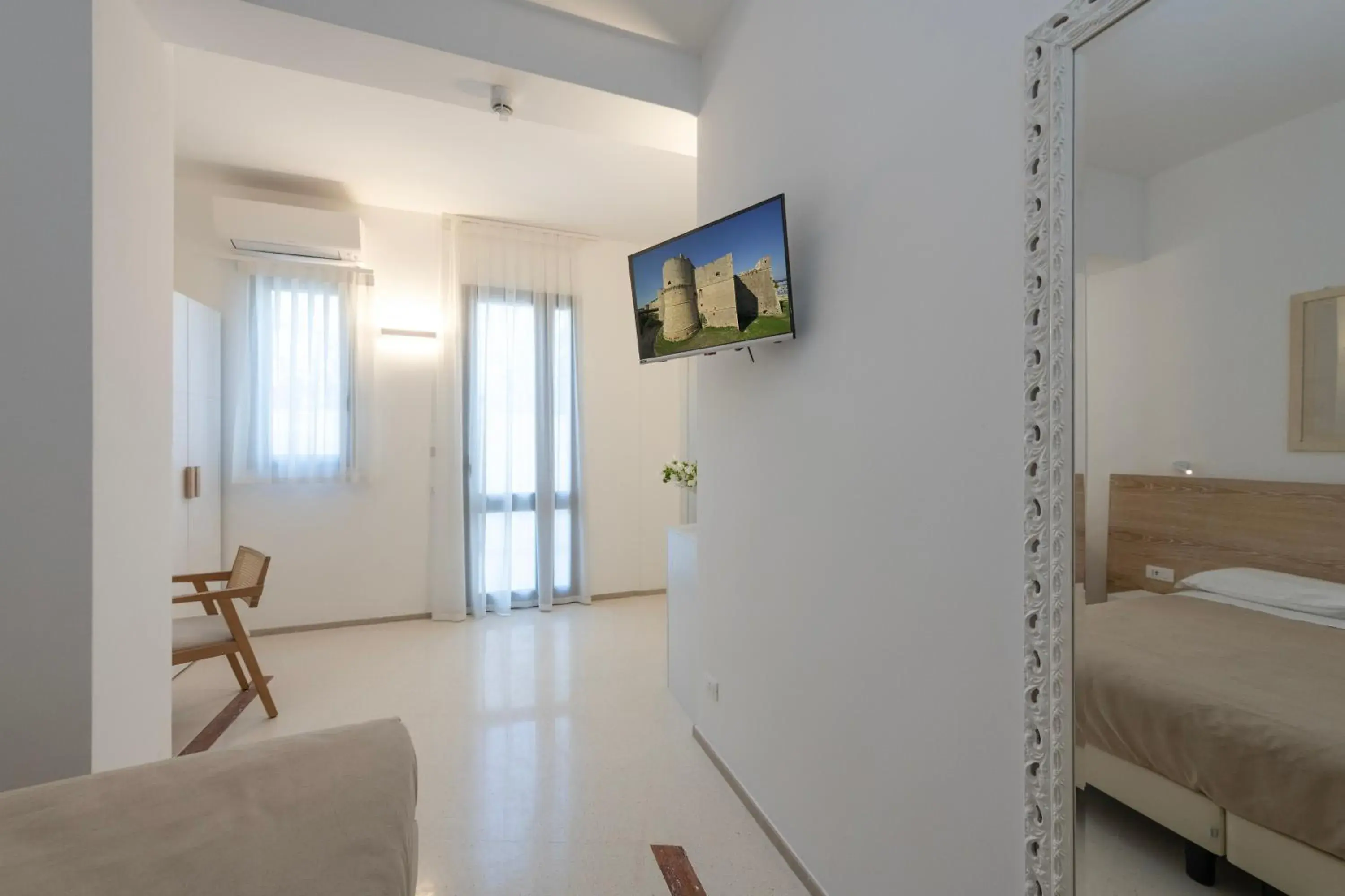 Bed in Hotel Albània Bed in Hotel Albània