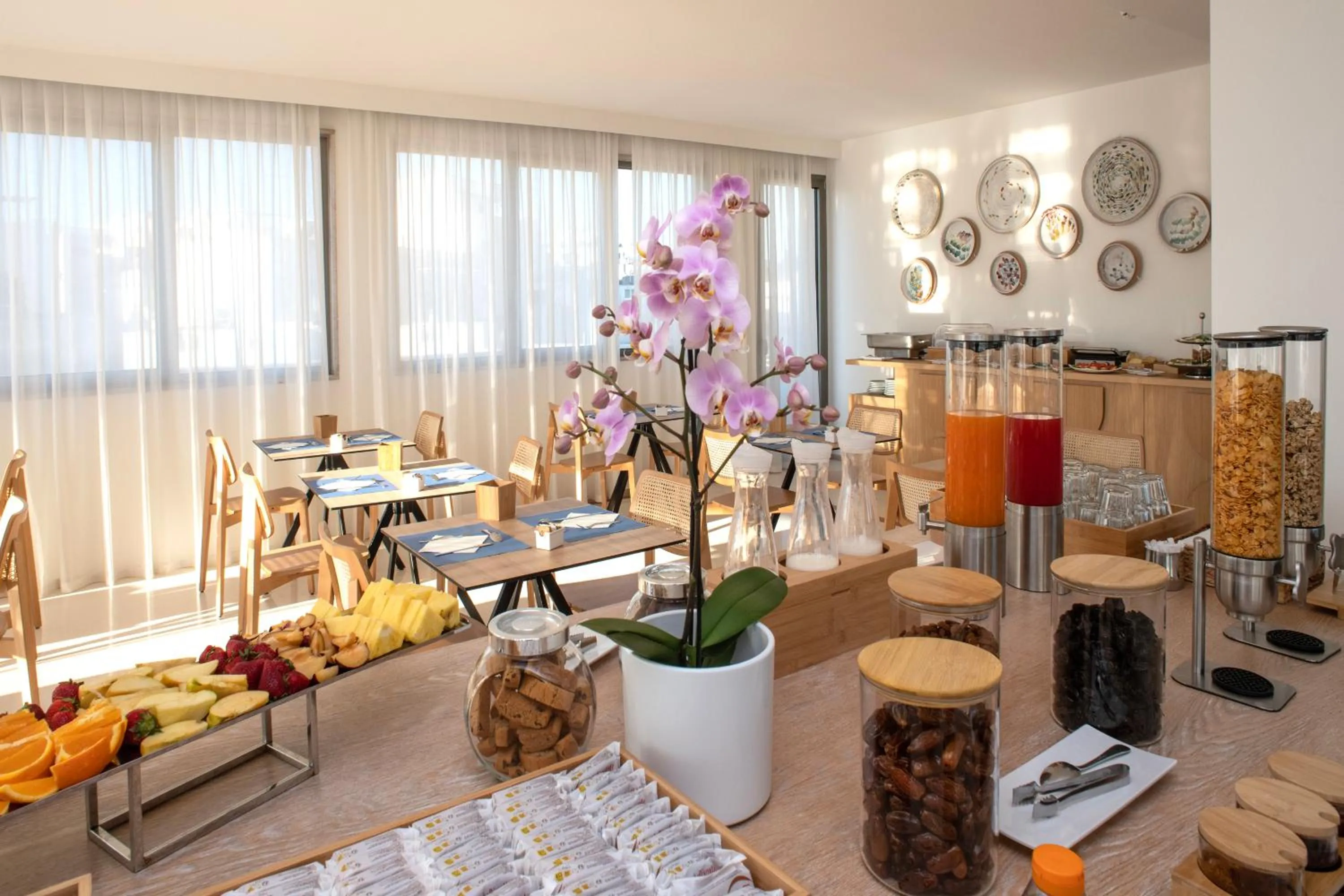 Breakfast in Hotel Albània