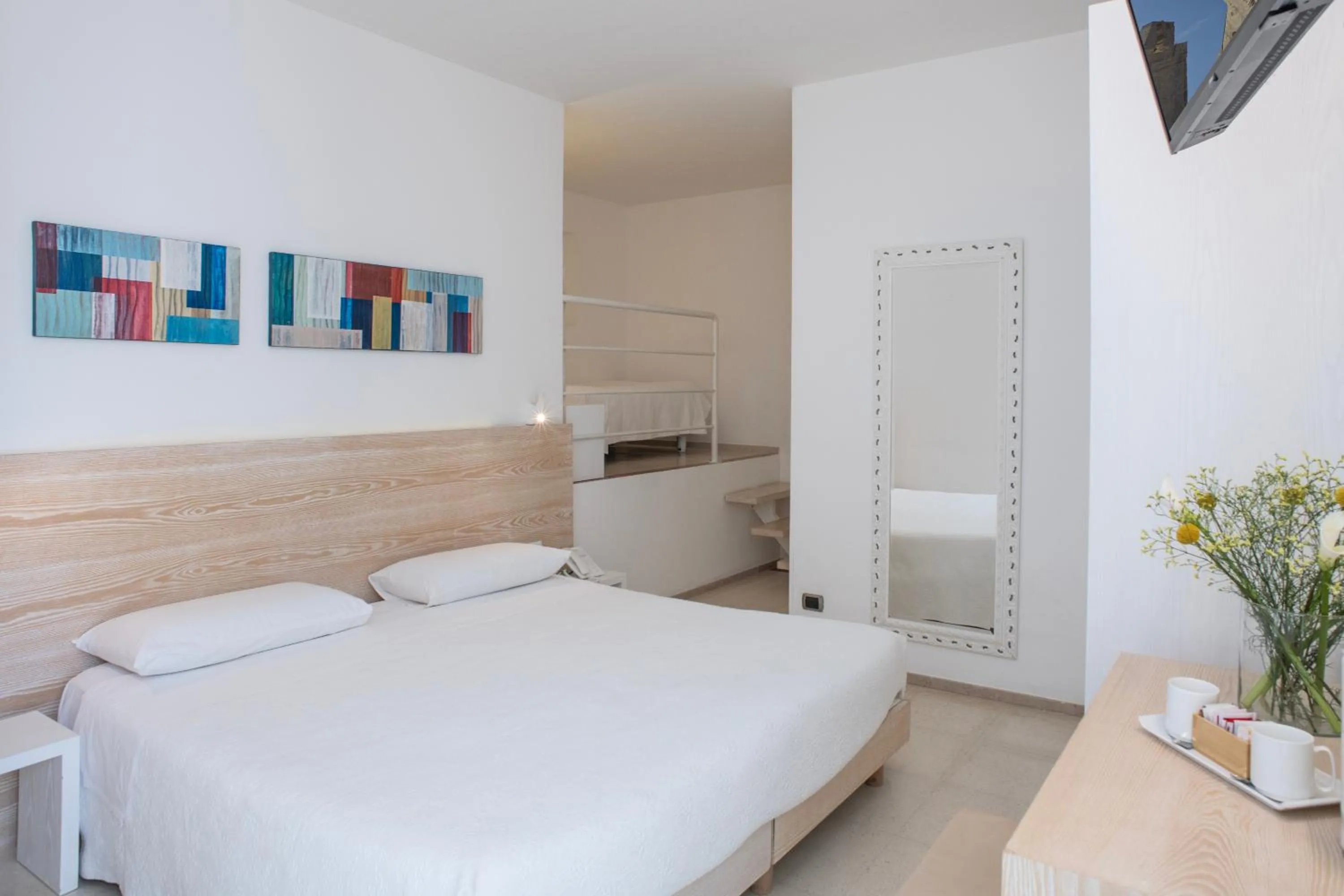 Bed in Hotel Albània