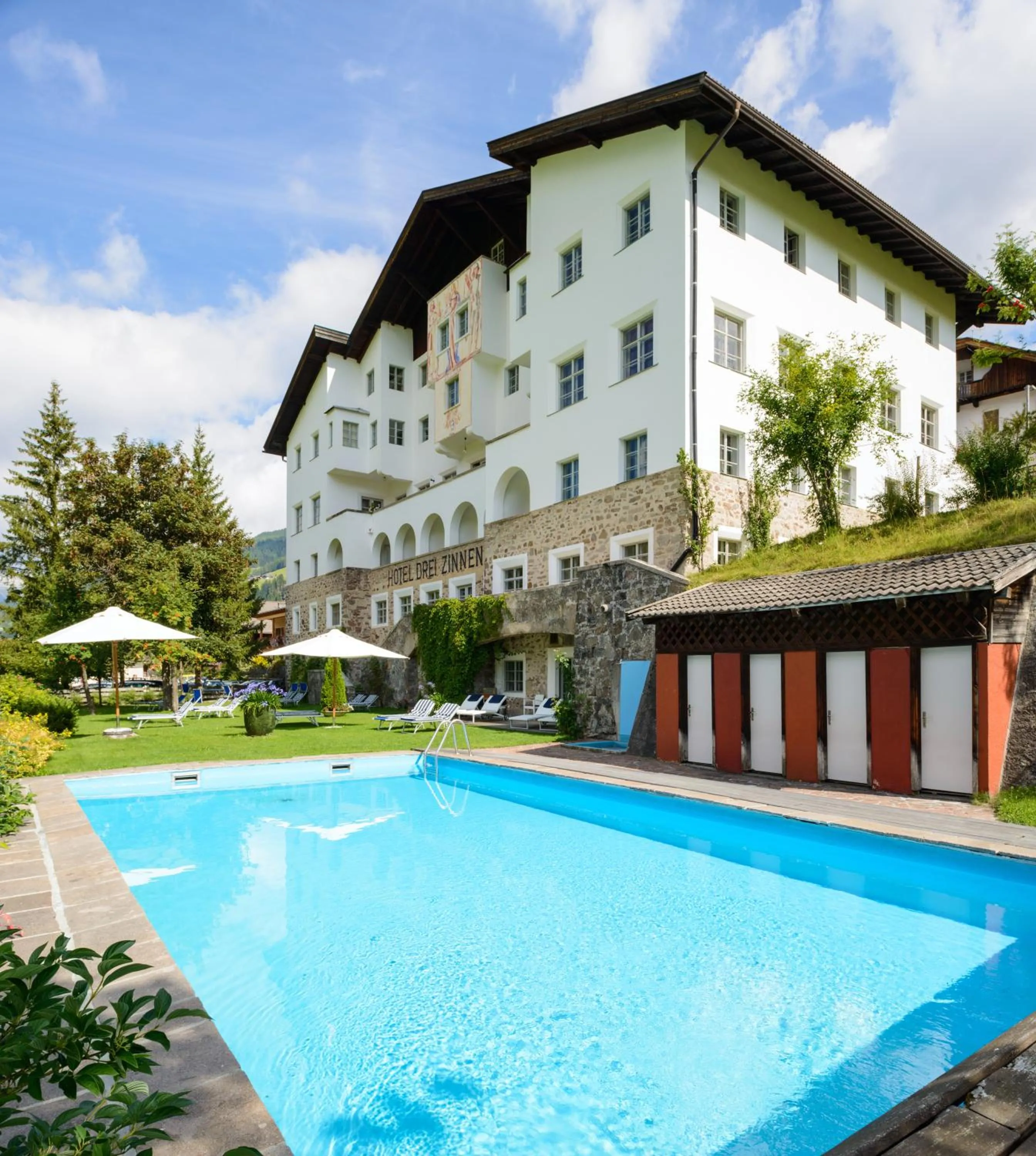 Property building in Hotel Tre Cime Sesto - Sexten