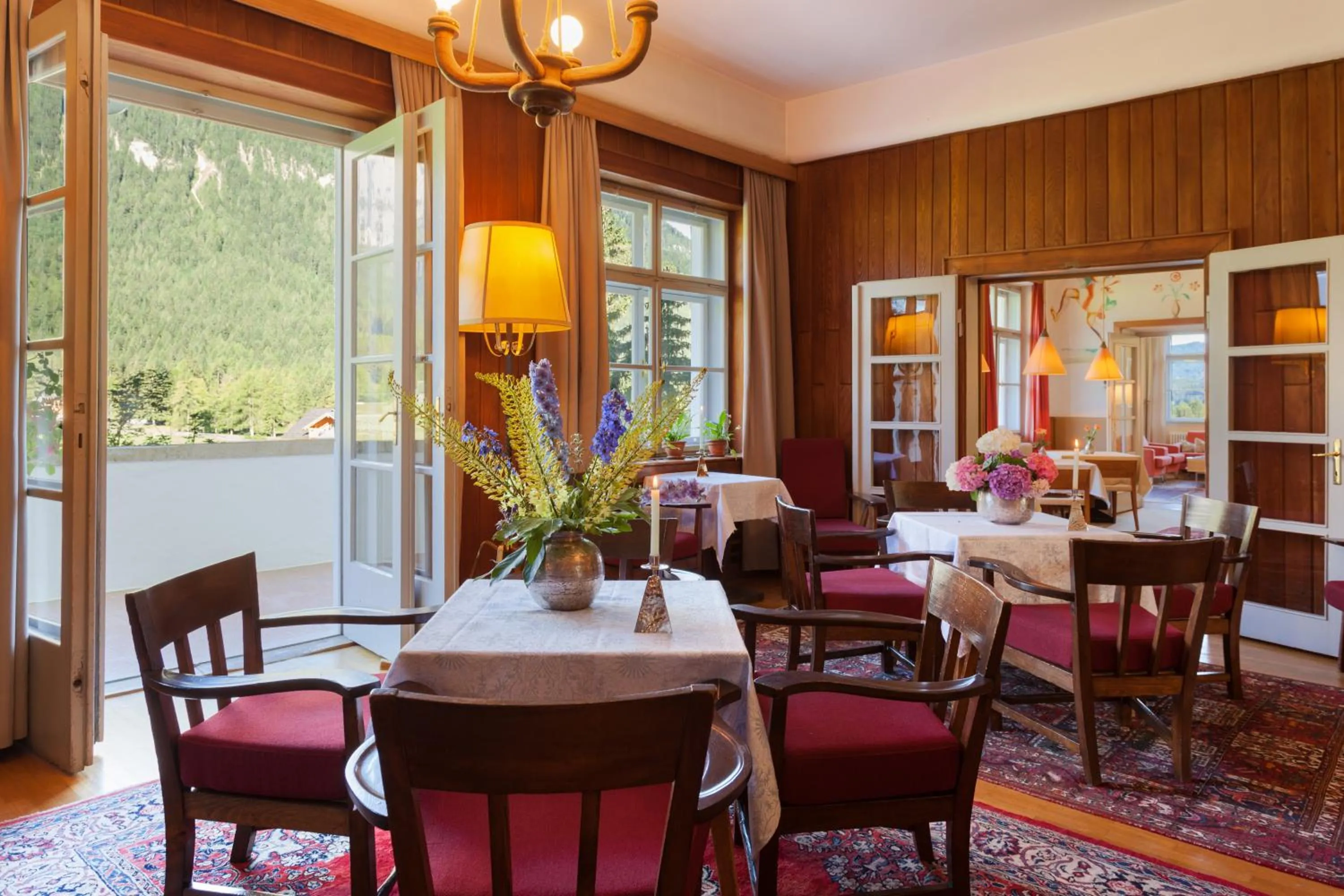 Living room in Hotel Tre Cime Sesto - Sexten