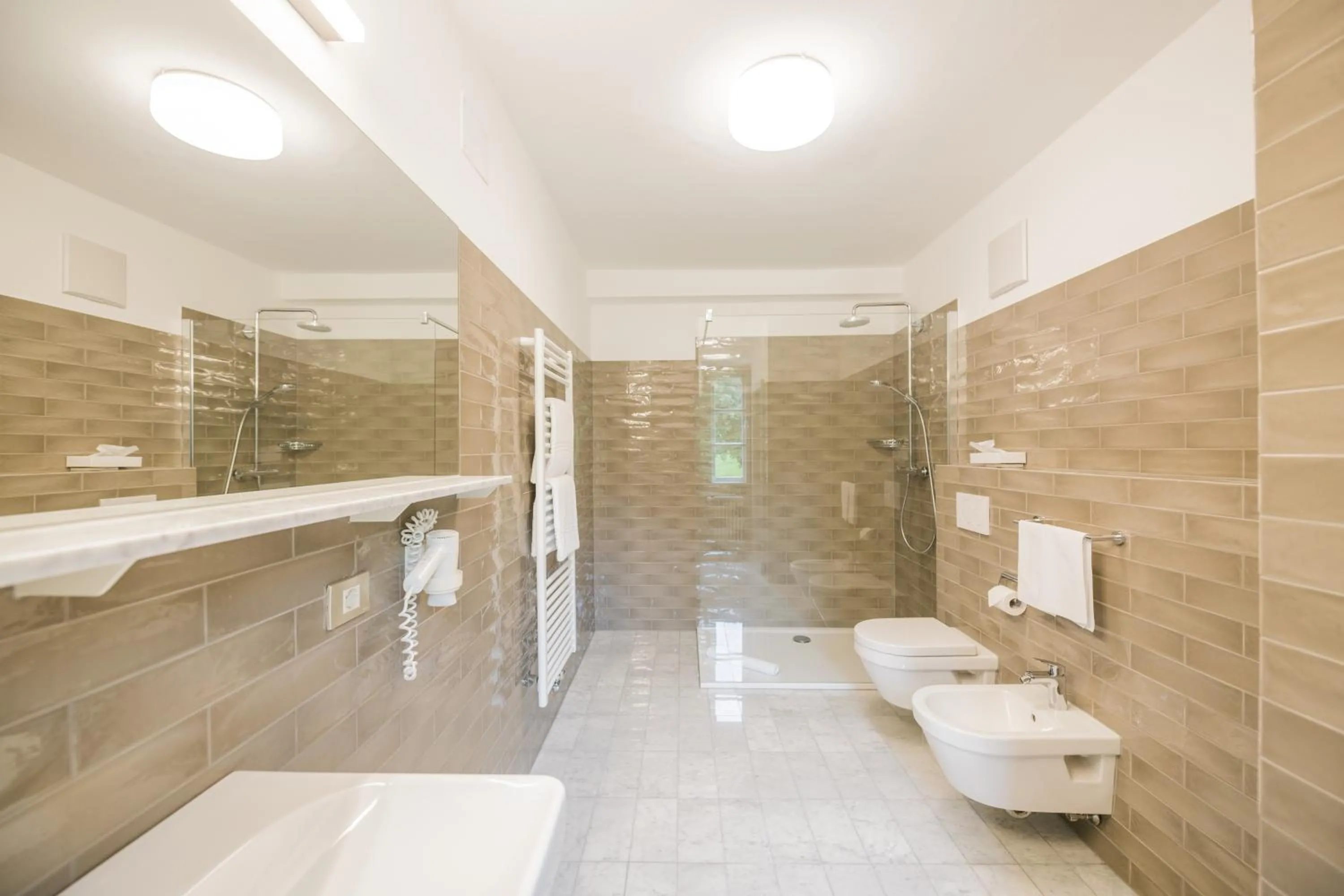 Shower in Hotel Tre Cime Sesto - Sexten