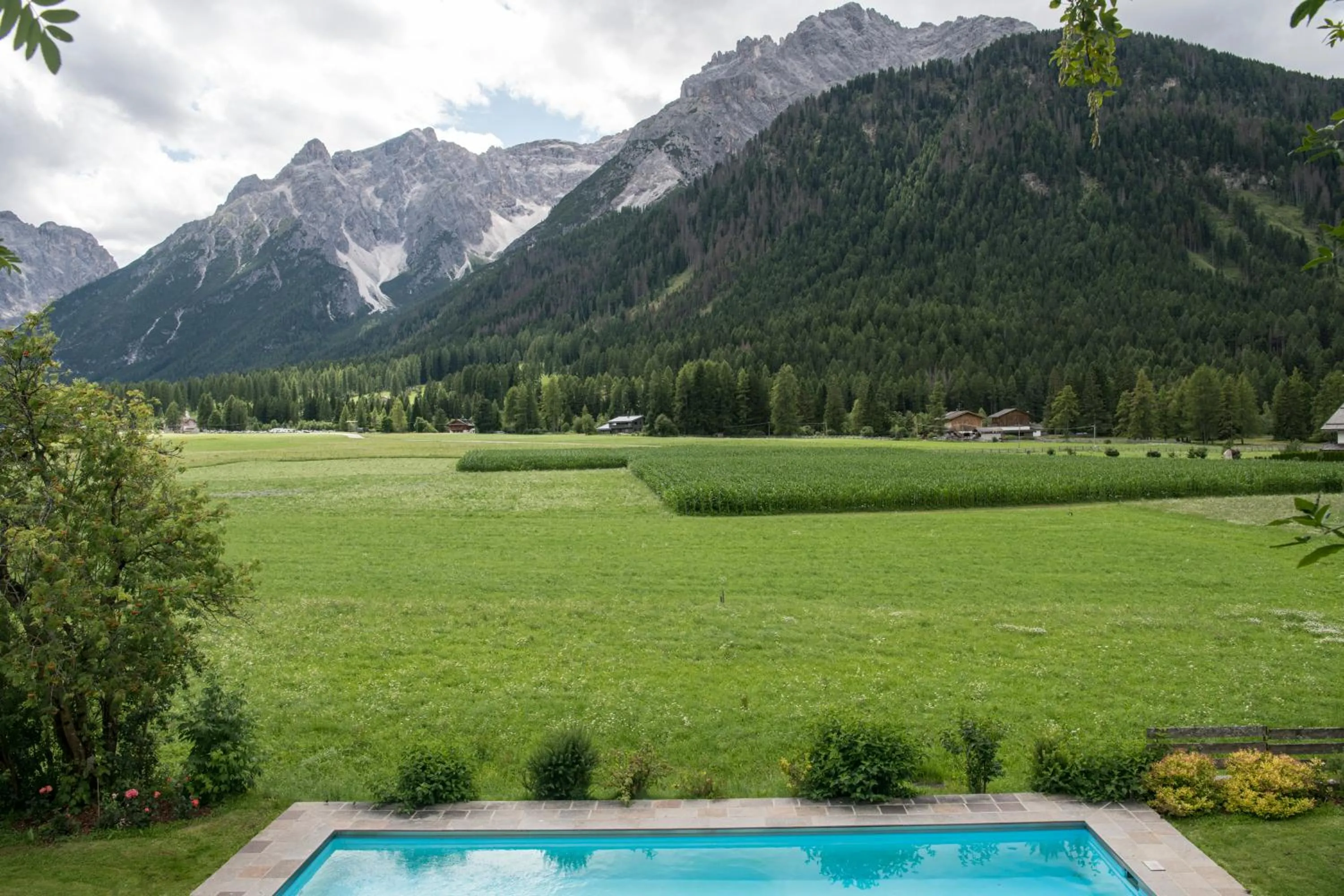 Garden in Hotel Tre Cime Sesto - Sexten