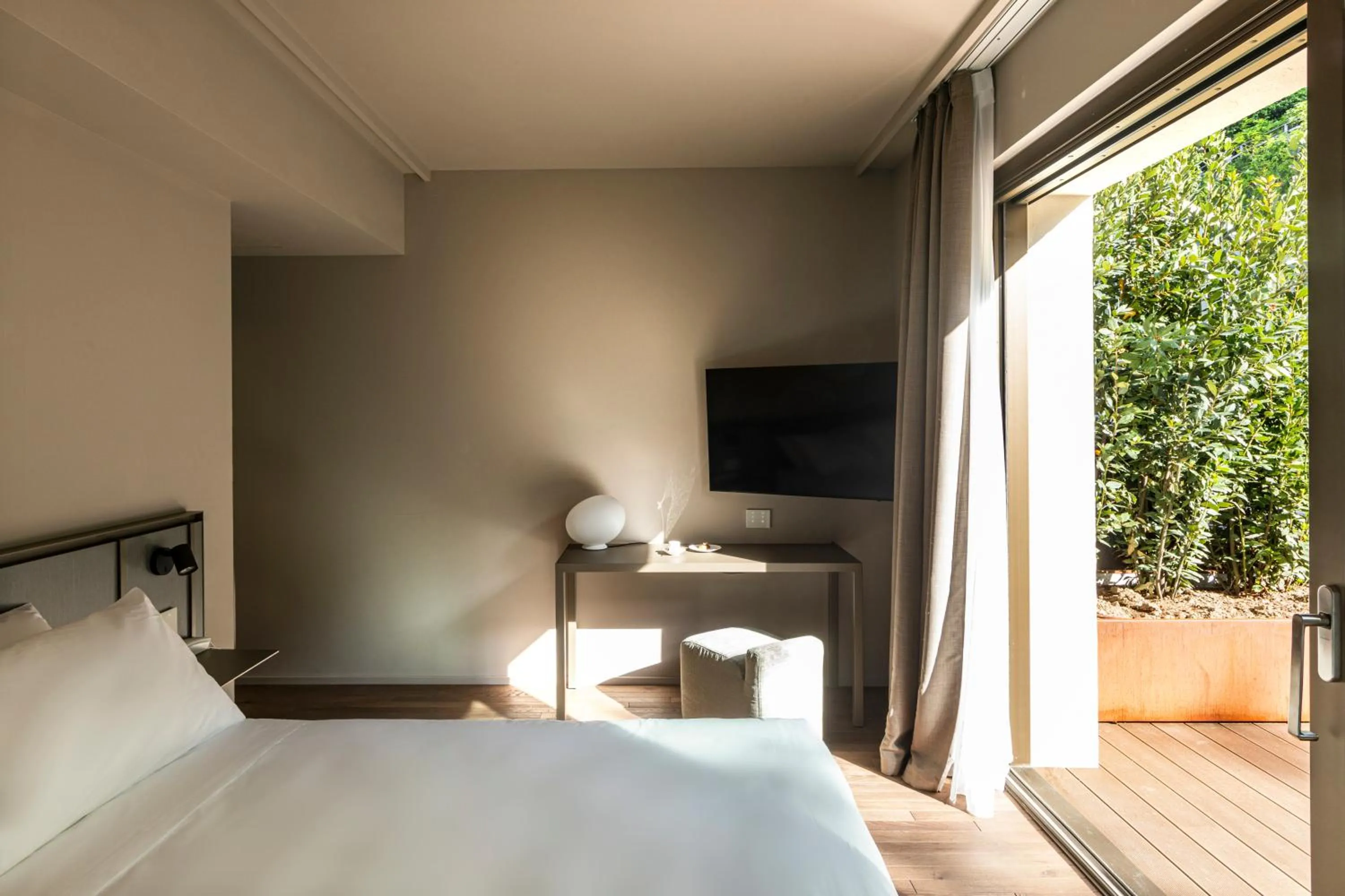 Bed in Hotel Promessi Sposi