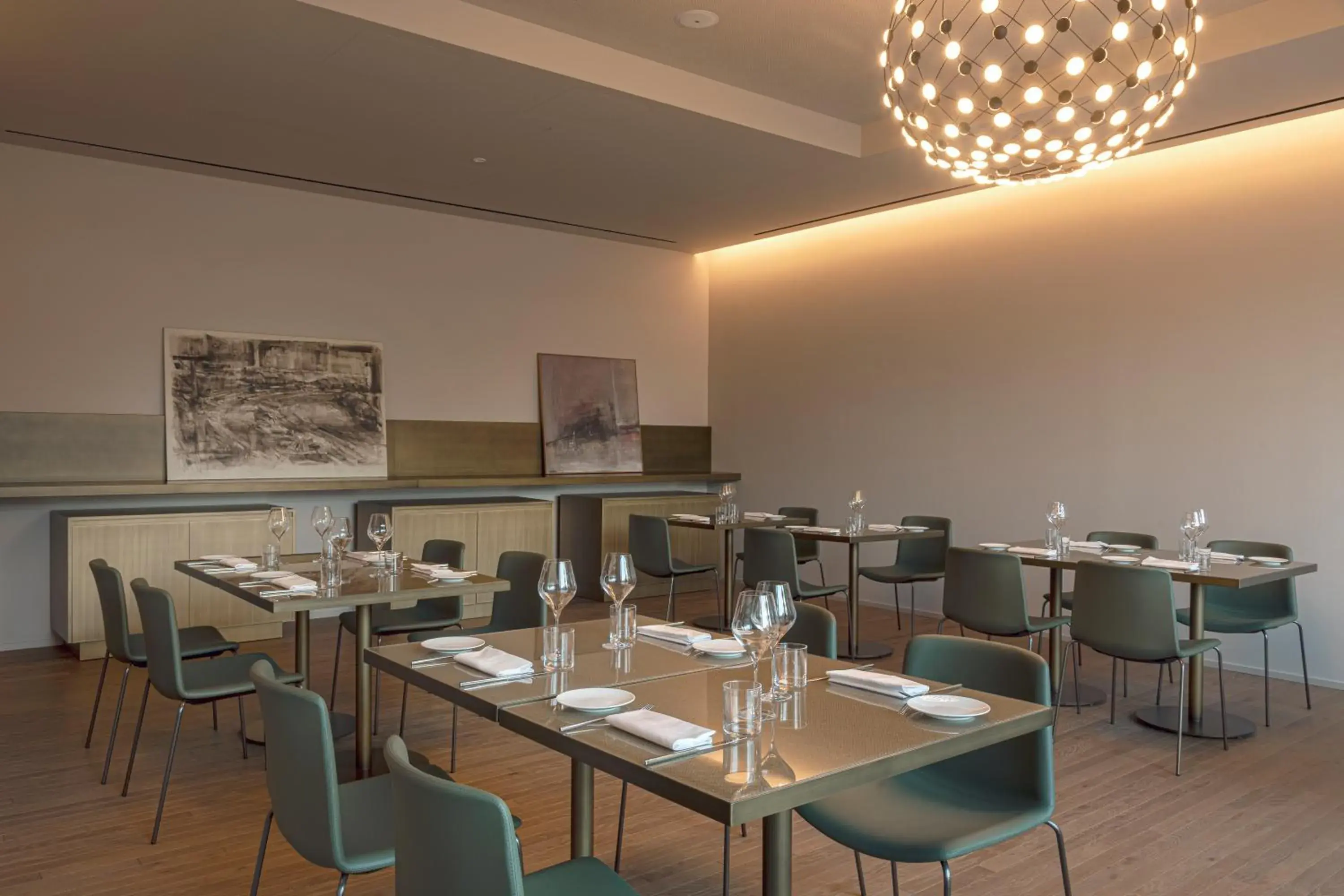 Restaurant/places to eat in Hotel Promessi Sposi Restaurant/places to eat in Hotel Promessi Sposi