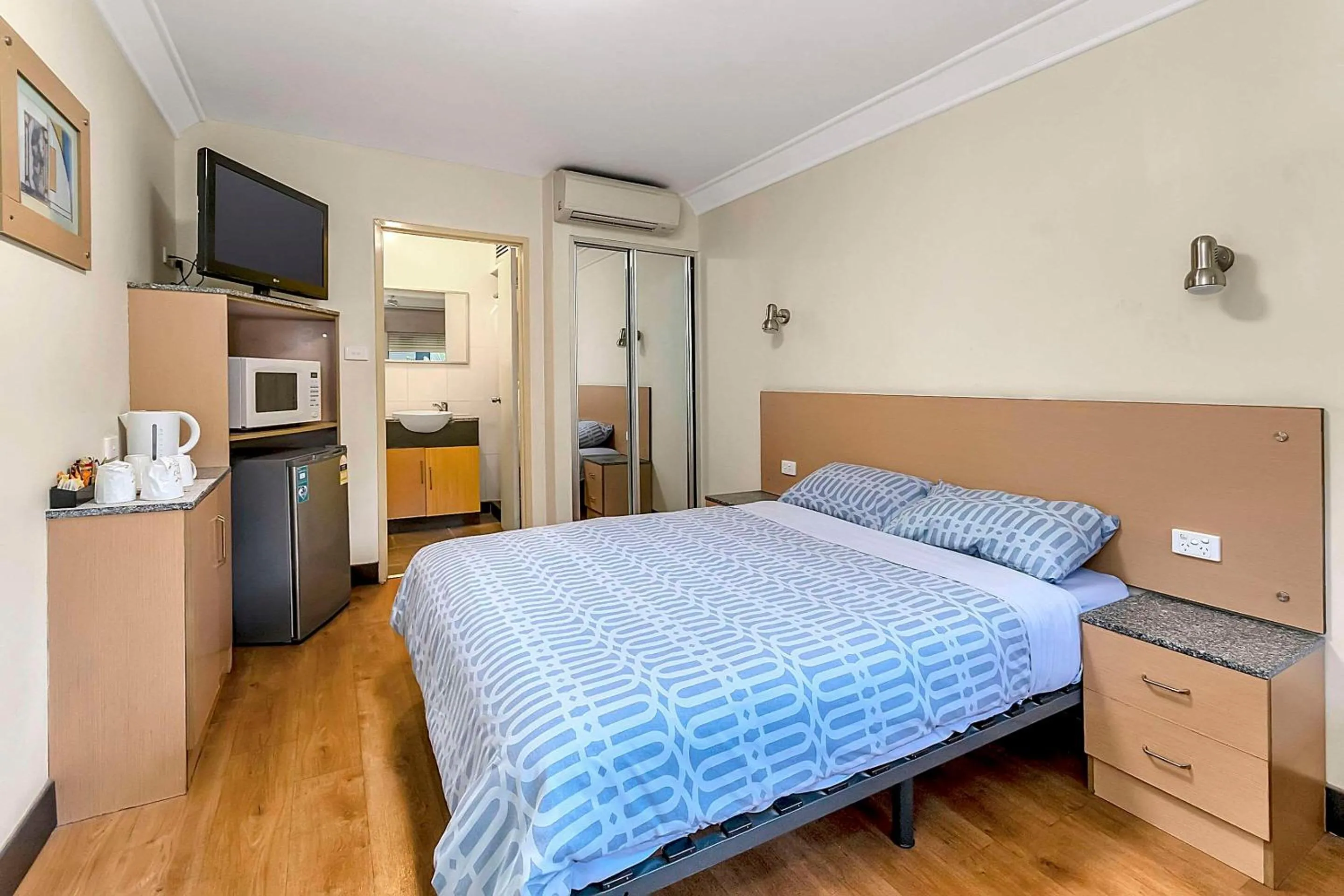 Bedroom, Bed in Econo Lodge Karratha