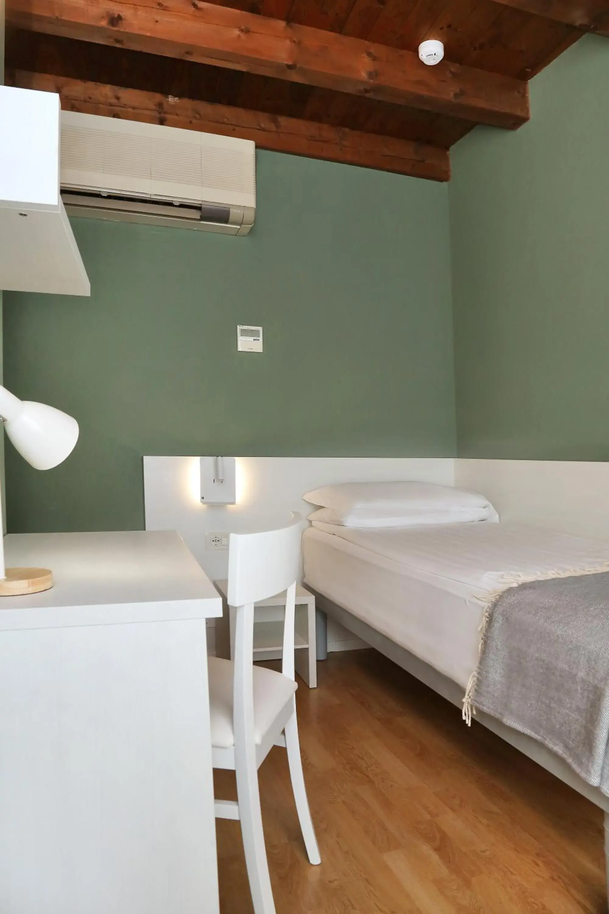 Bedroom, Bed in Albergo All'Ancora