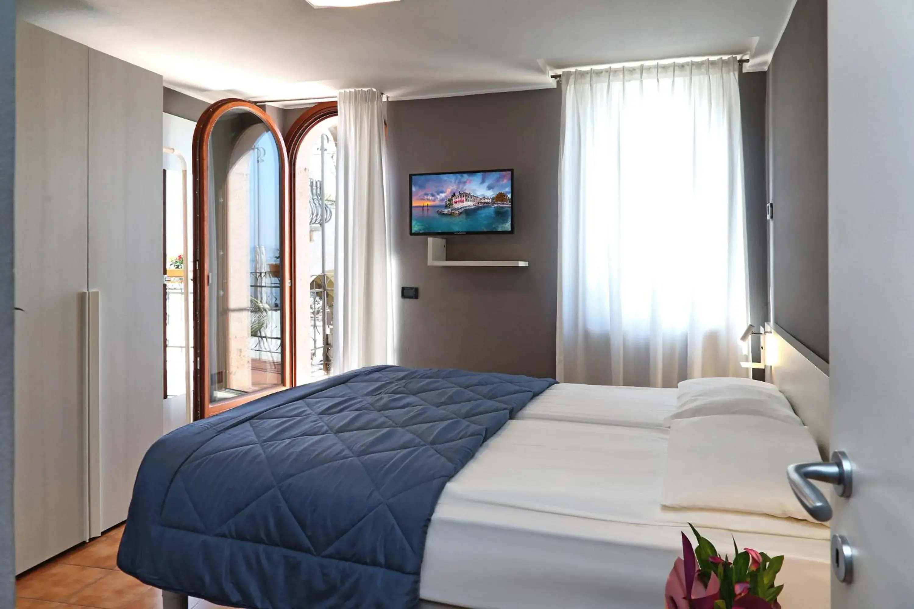 Bed in Albergo All'Ancora