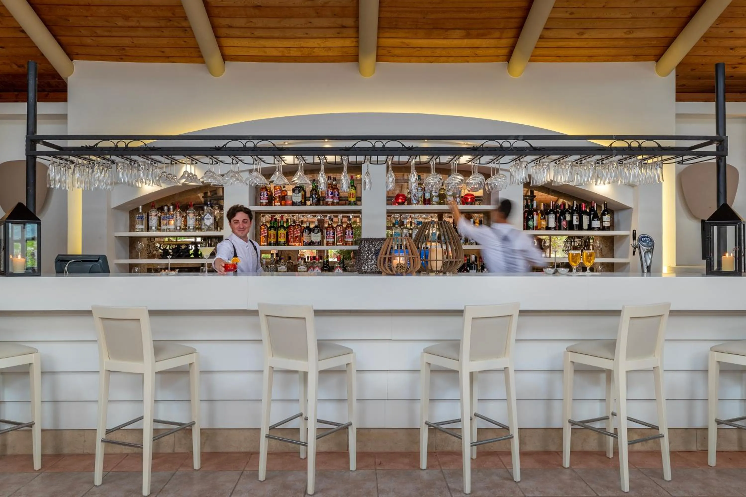 Restaurant/places to eat in Marti Resort Deluxe Hotel