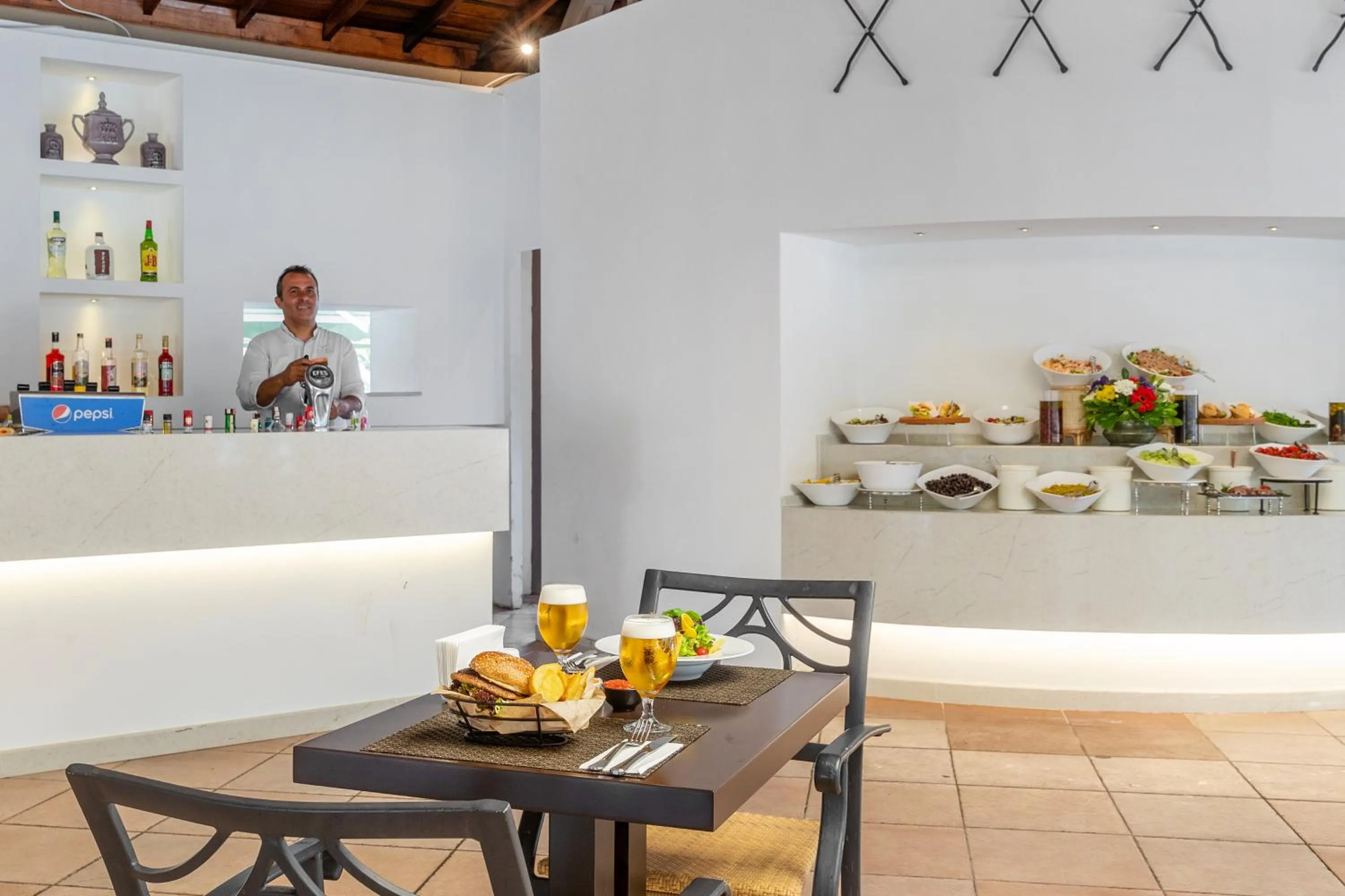 Meals in Marti Resort Deluxe Hotel