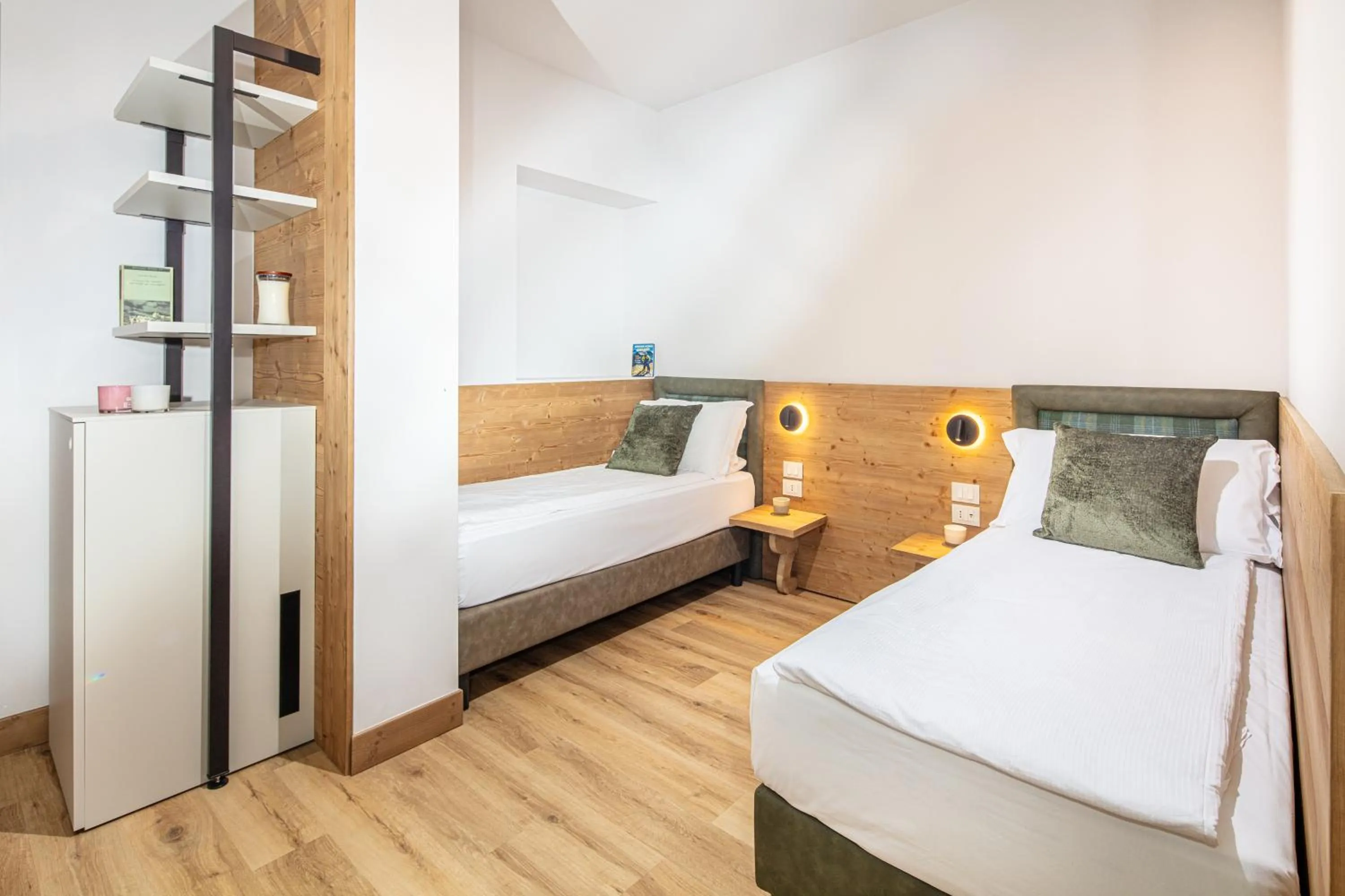 Restaurant/places to eat, Bed in Hotel Nigritella