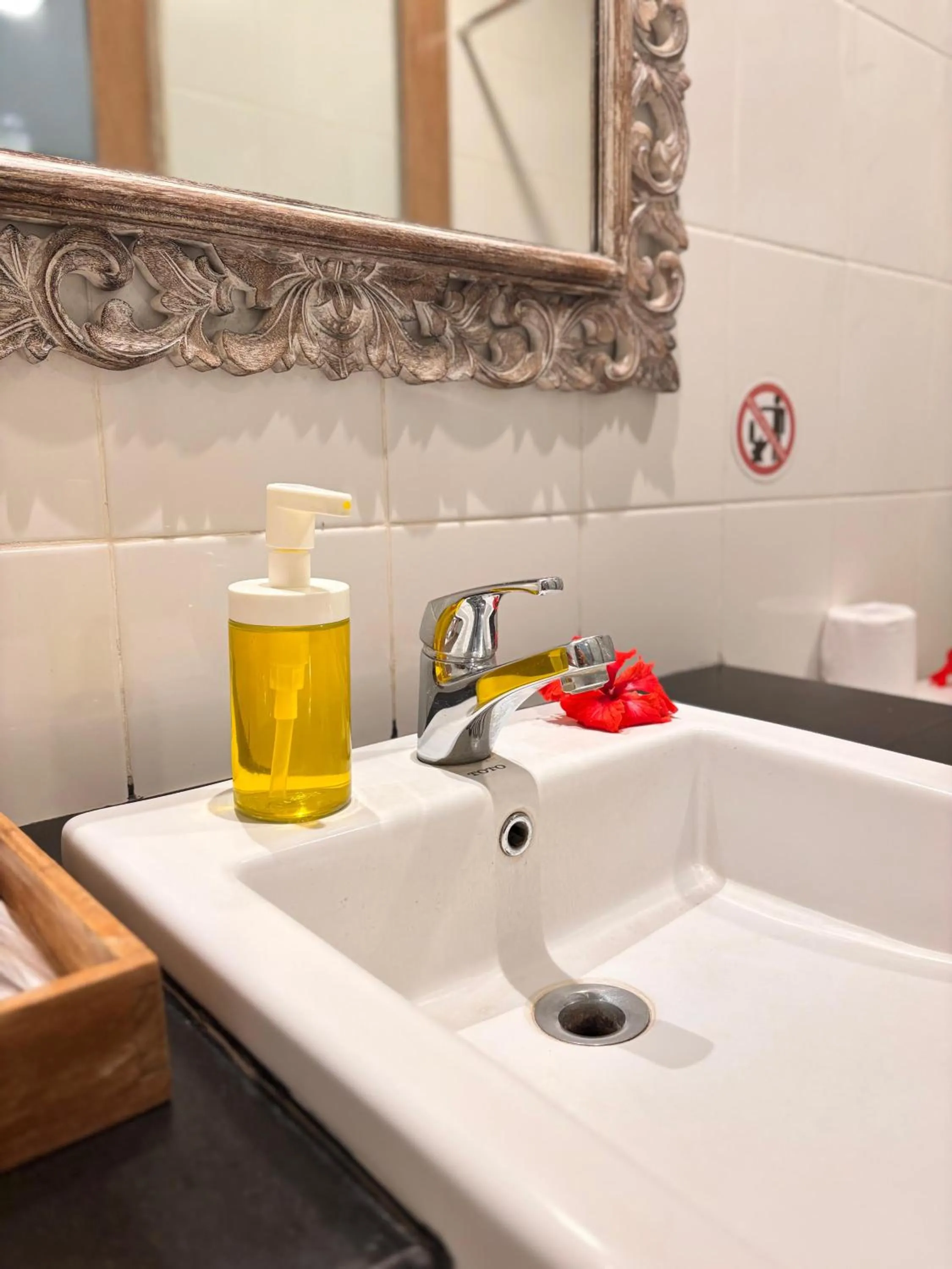 Bathroom in Tetirah Boutique Hotel