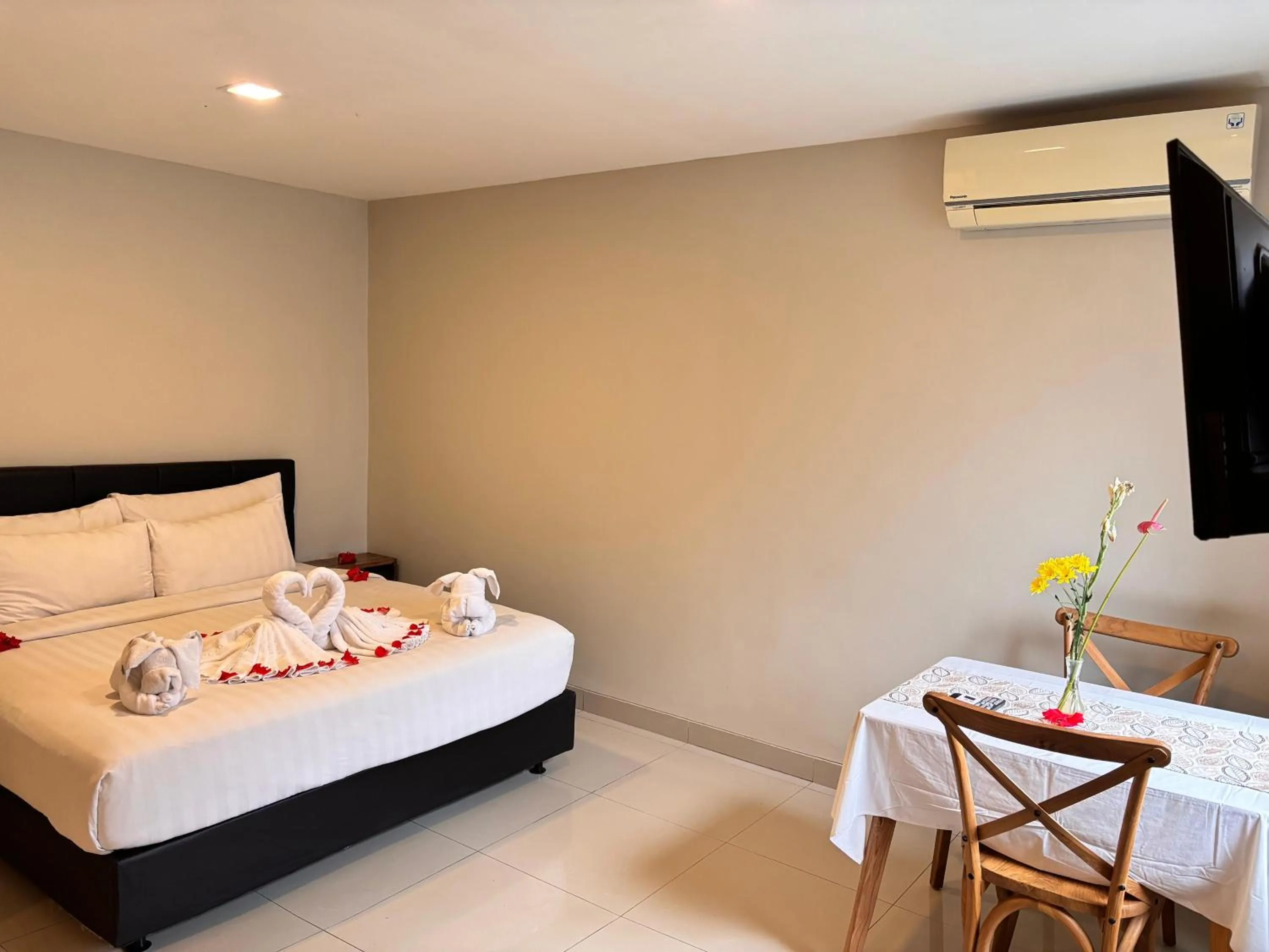 Bed in Tetirah Boutique Hotel