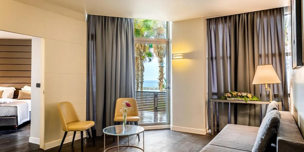 Bed in Daniel Herzliya Hotel