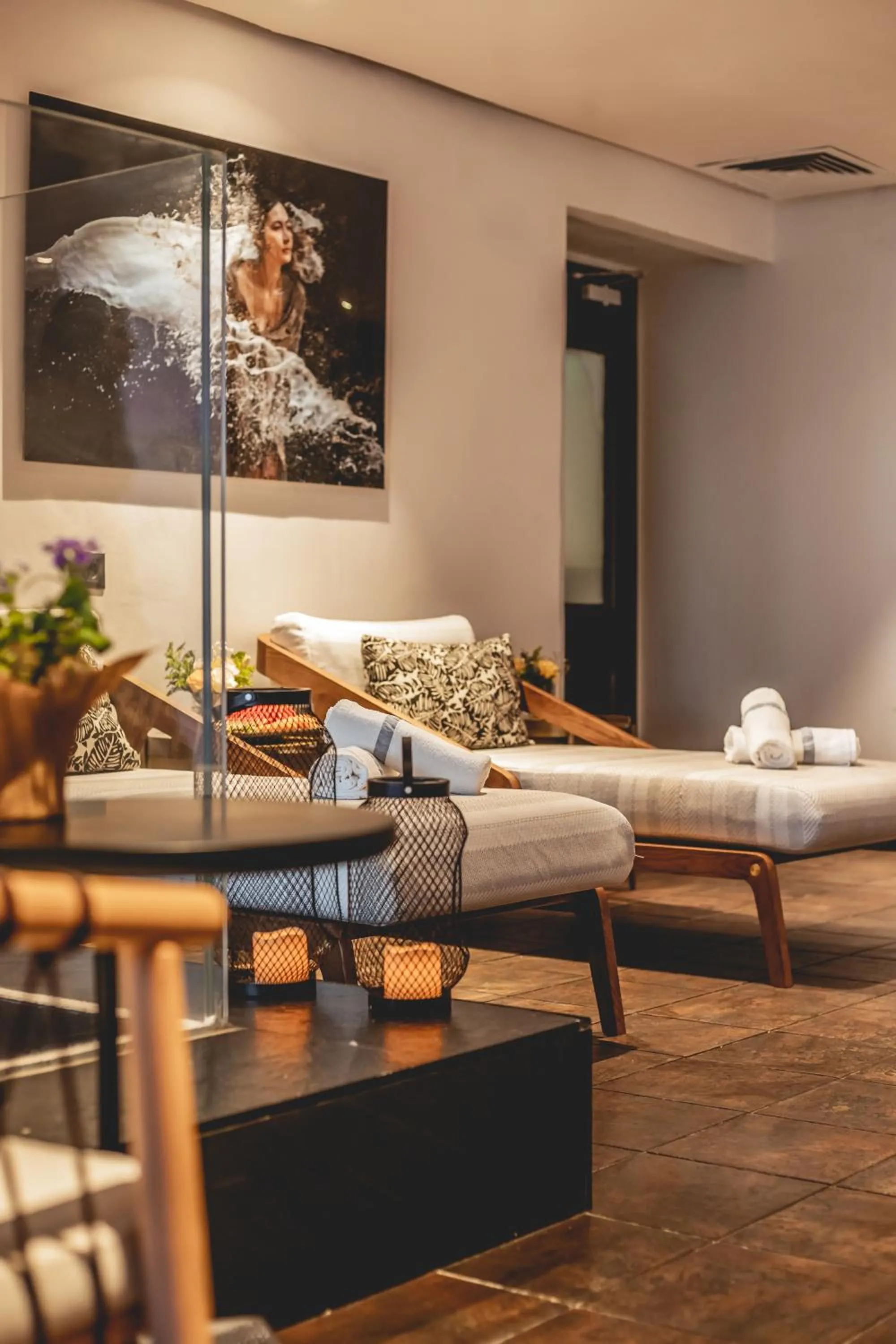 Spa and wellness centre/facilities, Bed in Daniel Herzliya Hotel