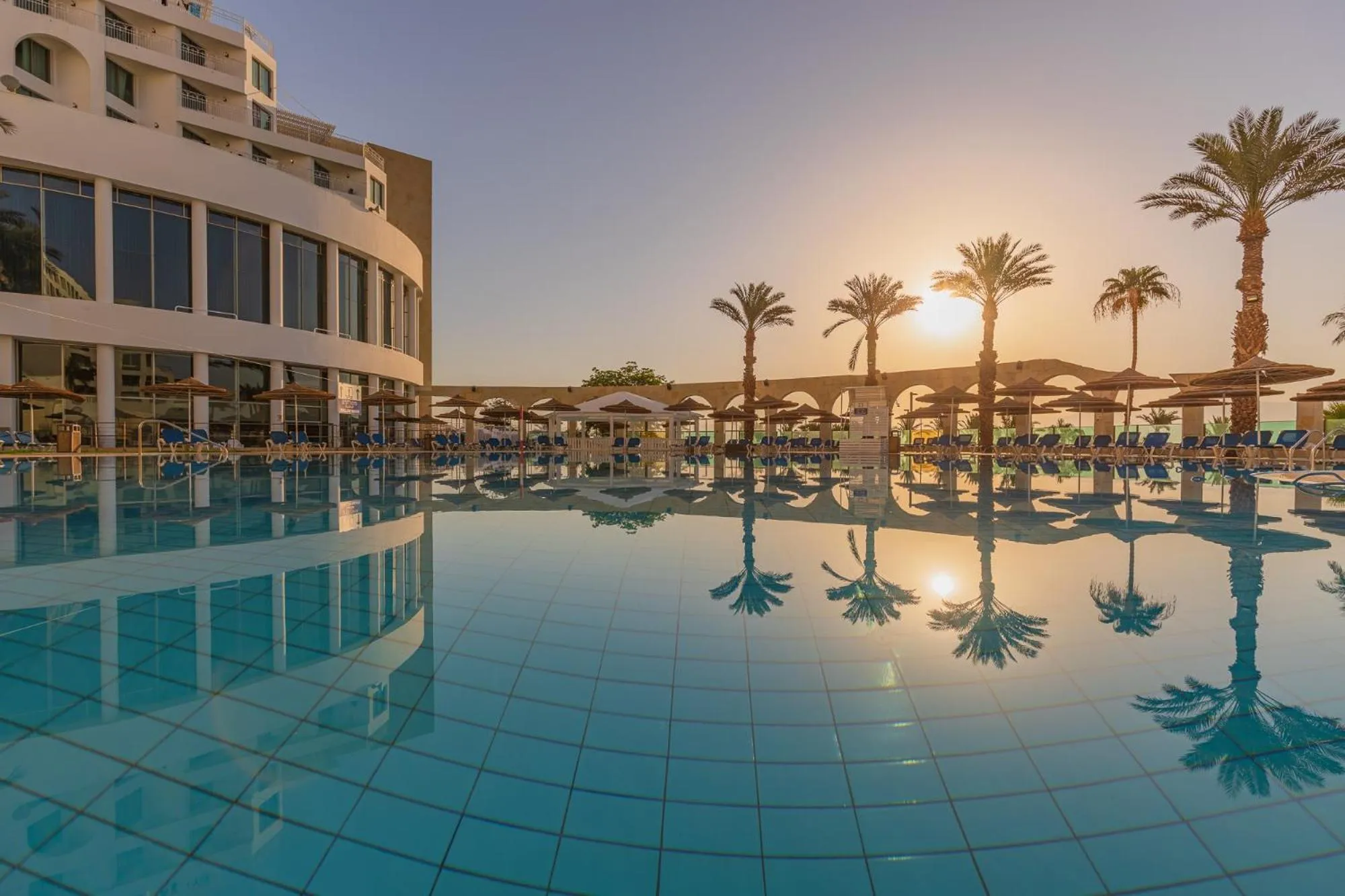 Swimming pool in Enjoy Dead Sea Hotel