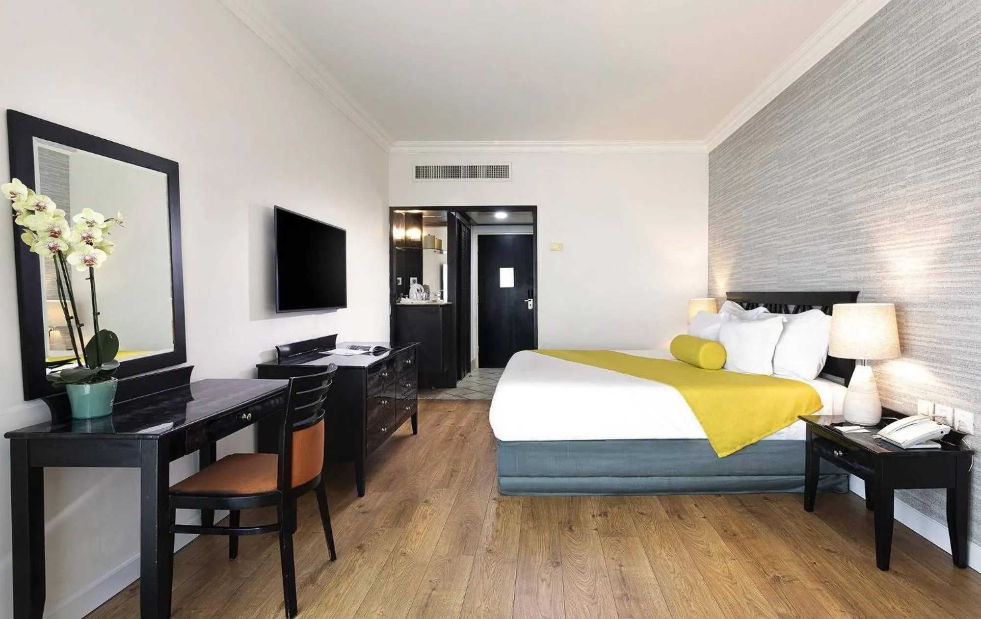 Bed in Brown Dead Sea By Brown Hotels
