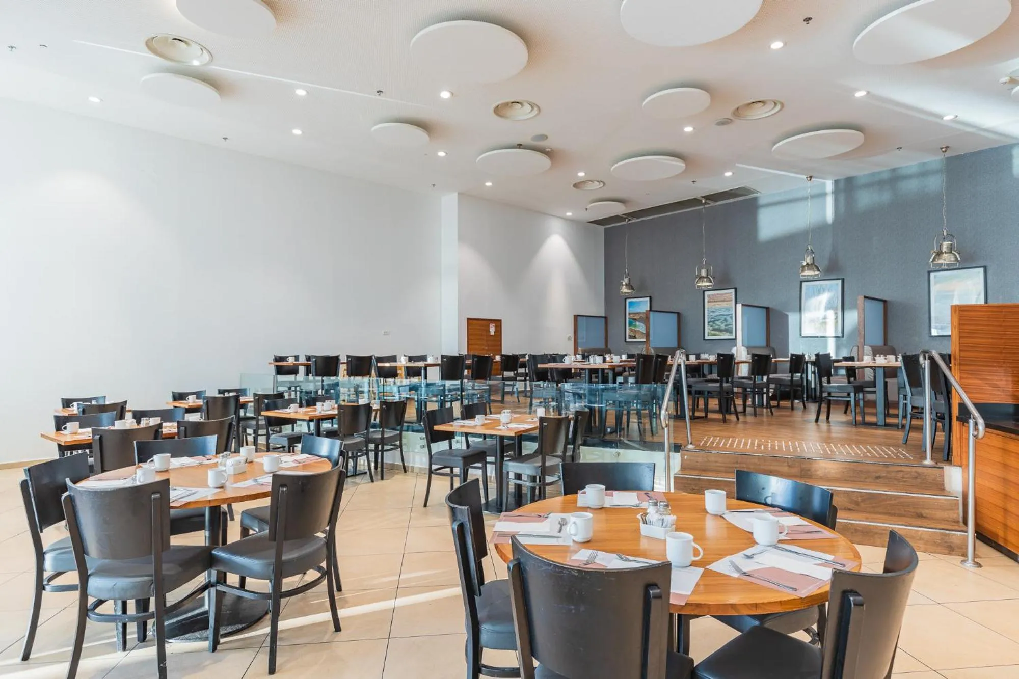 Restaurant/places to eat in Enjoy Dead Sea Hotel