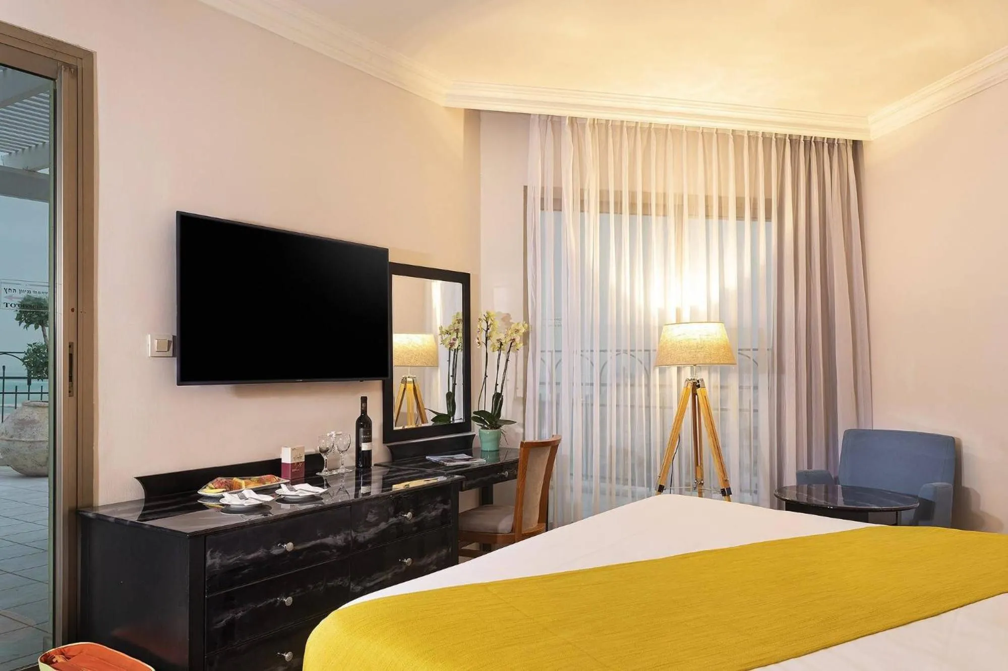 Bed in Brown Dead Sea By Brown Hotels