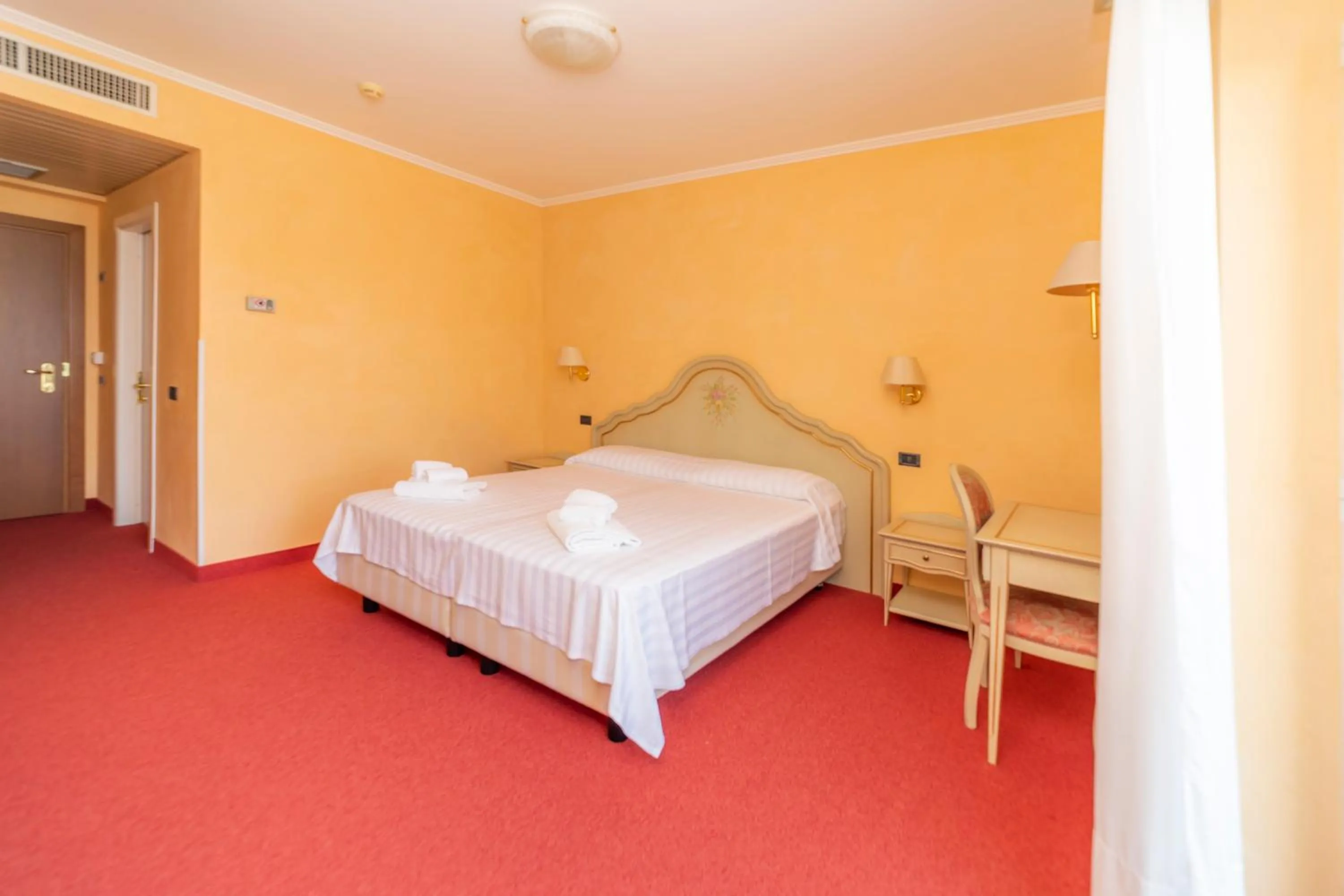 Bedroom, Bed in Hotel Della Torre