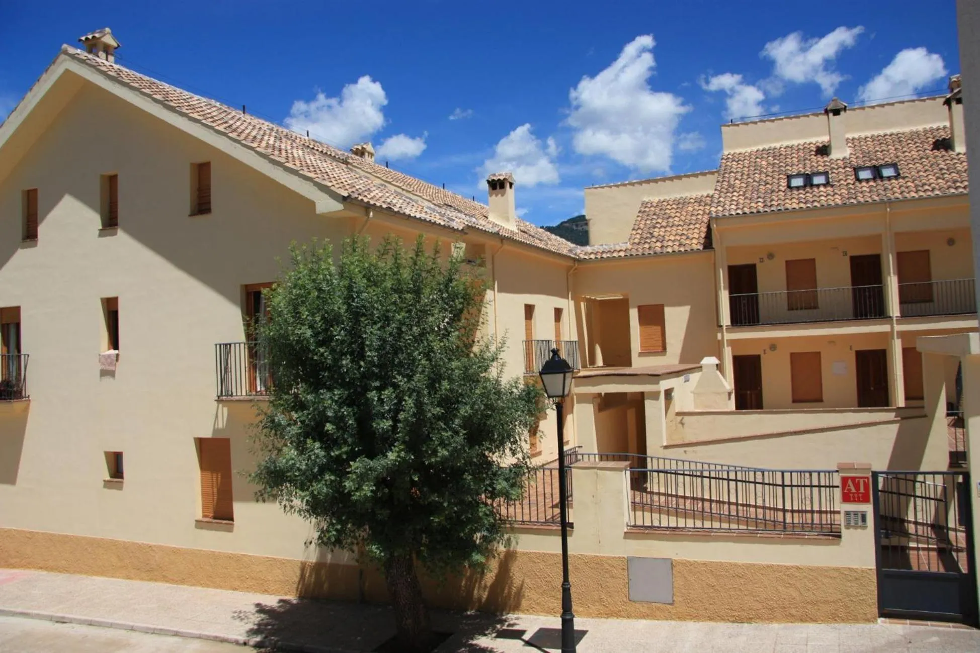 Property building in Apartamentos Rurales Campillo