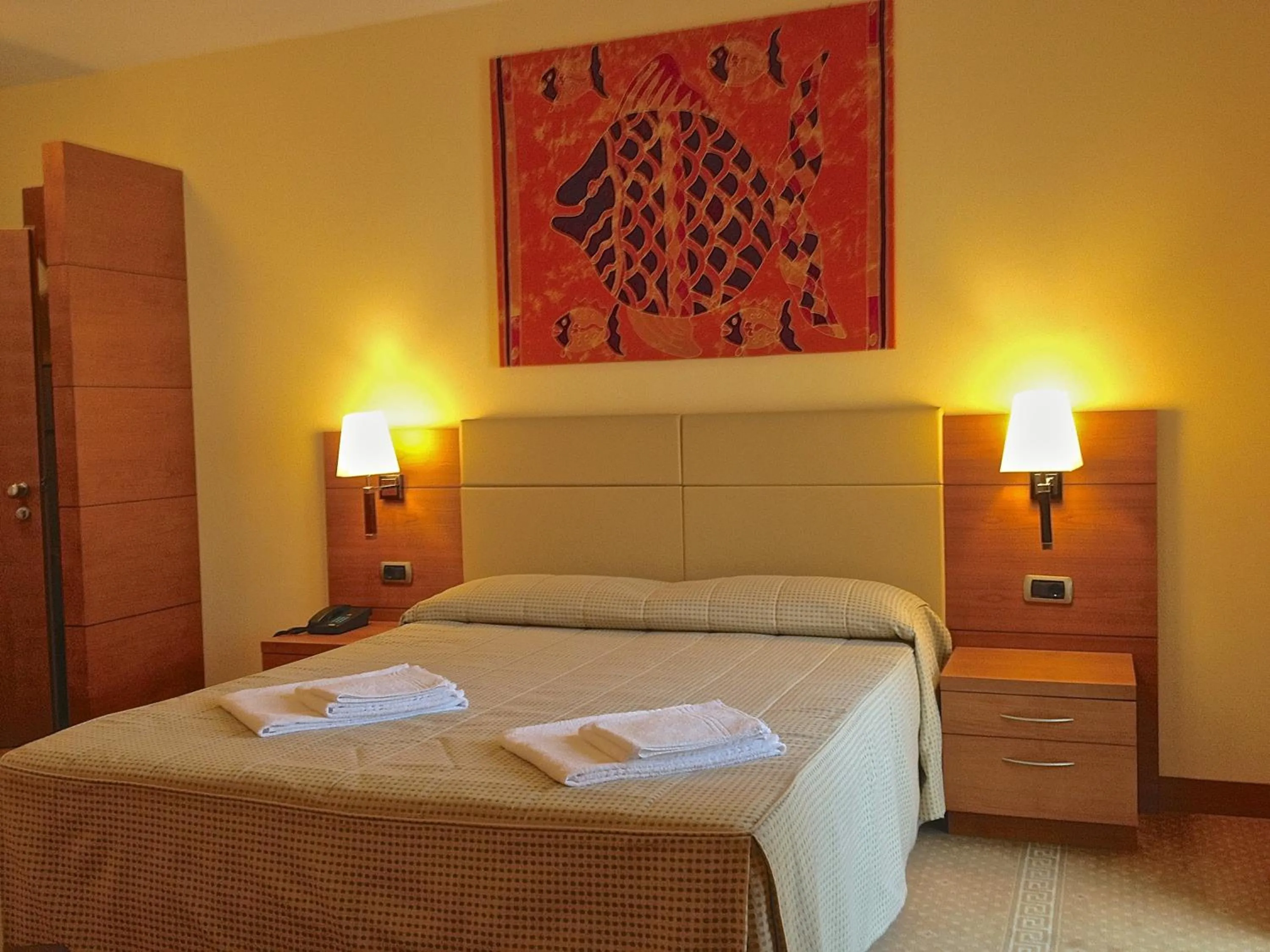 Shower, Bed in Relais San Giusto