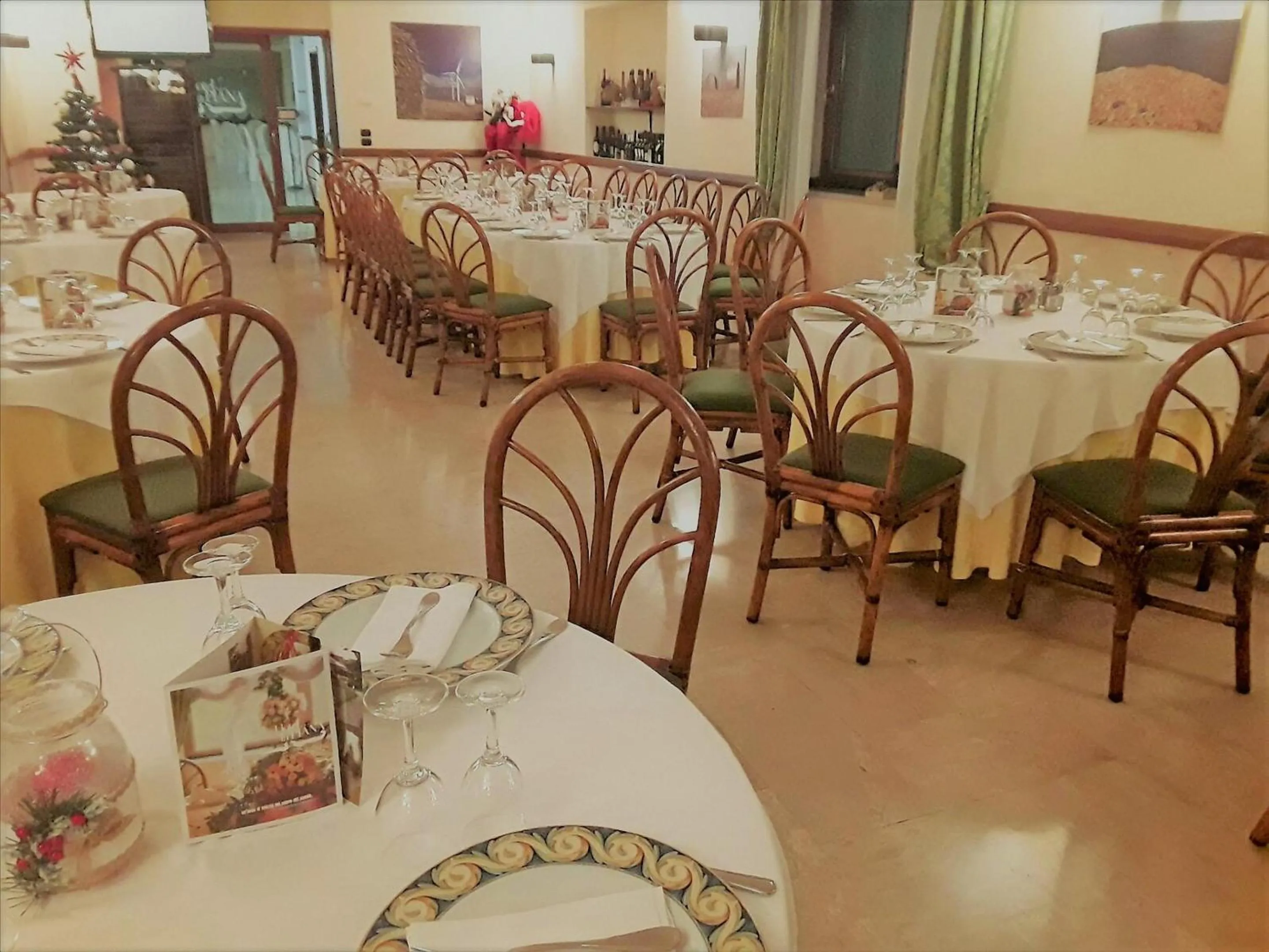 Restaurant/places to eat in Hotel Ristorante La Piana