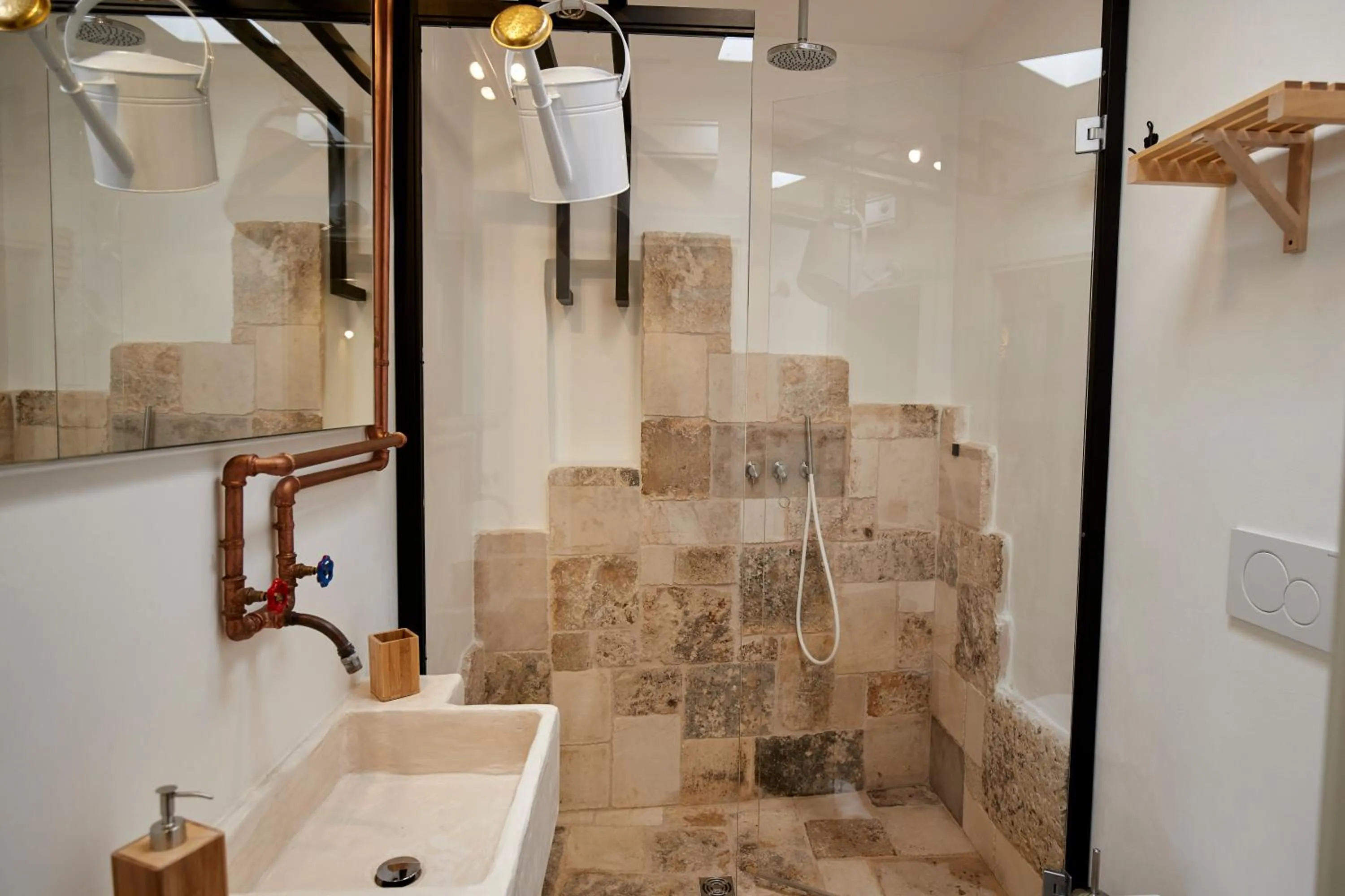 Shower in Echi di Puglia