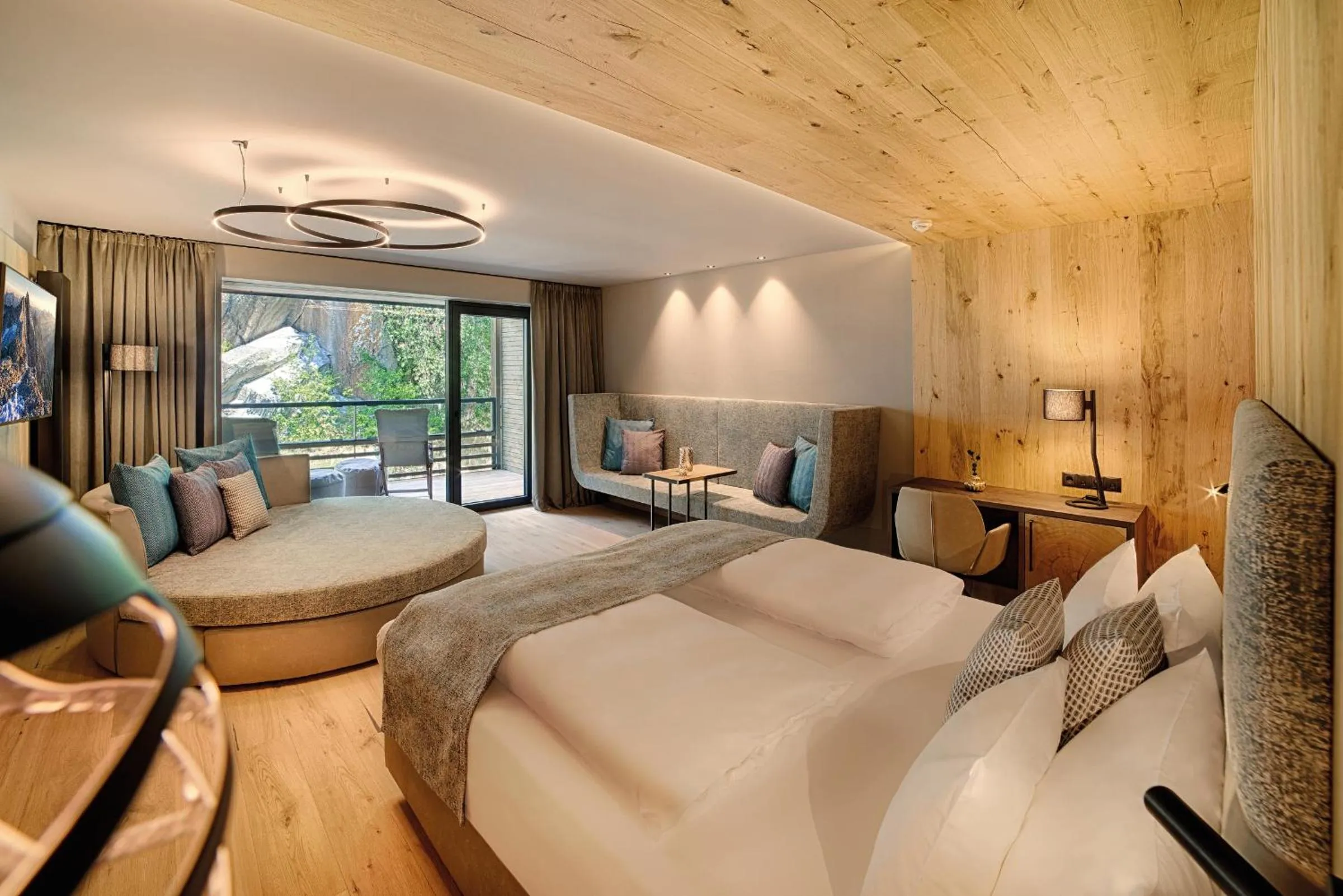 Photo of the whole room, Bed in LUNARIS Wellnessresort