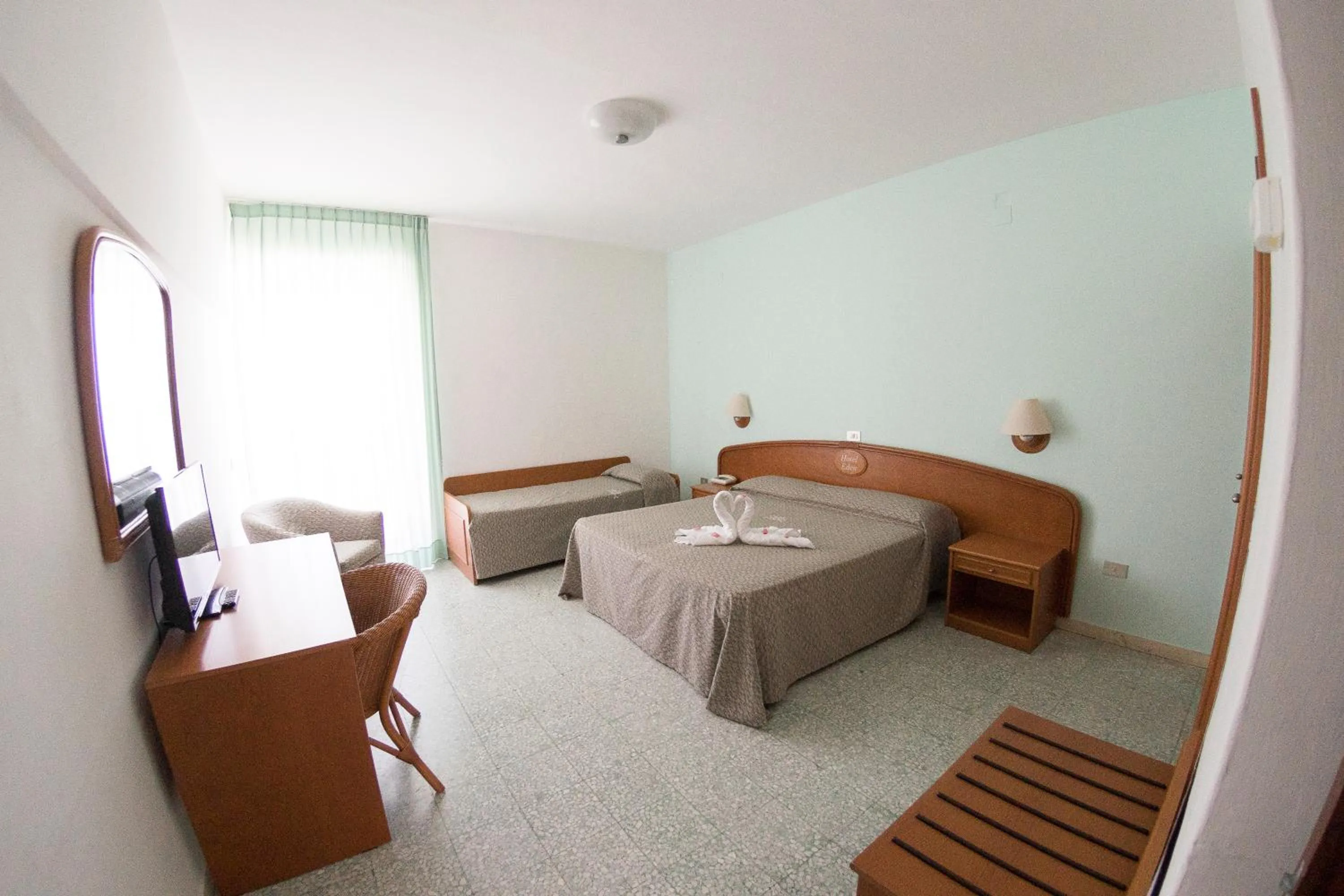 Bedroom, Bed in Hotel Eden