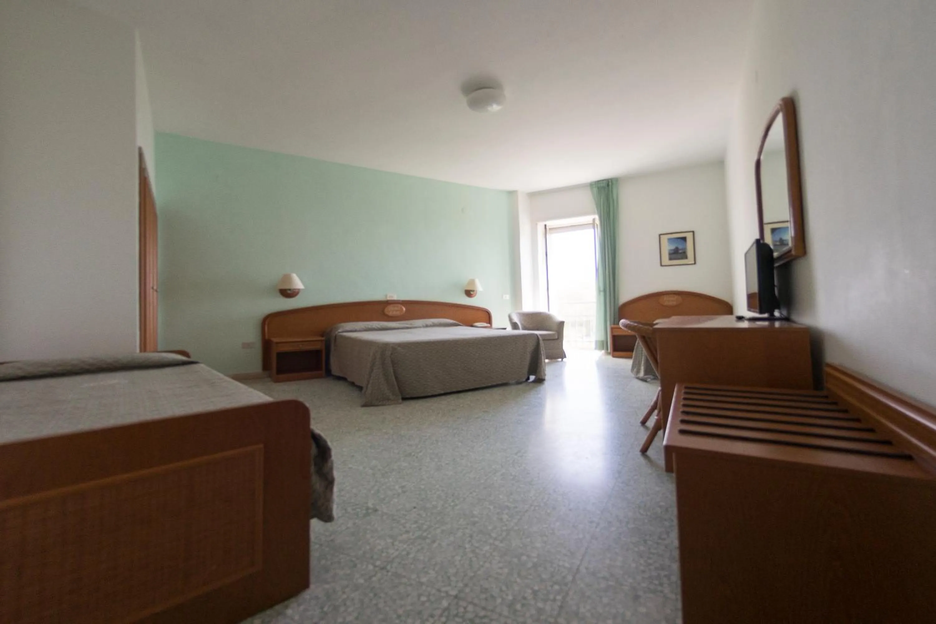 Bedroom, Bed in Hotel Eden